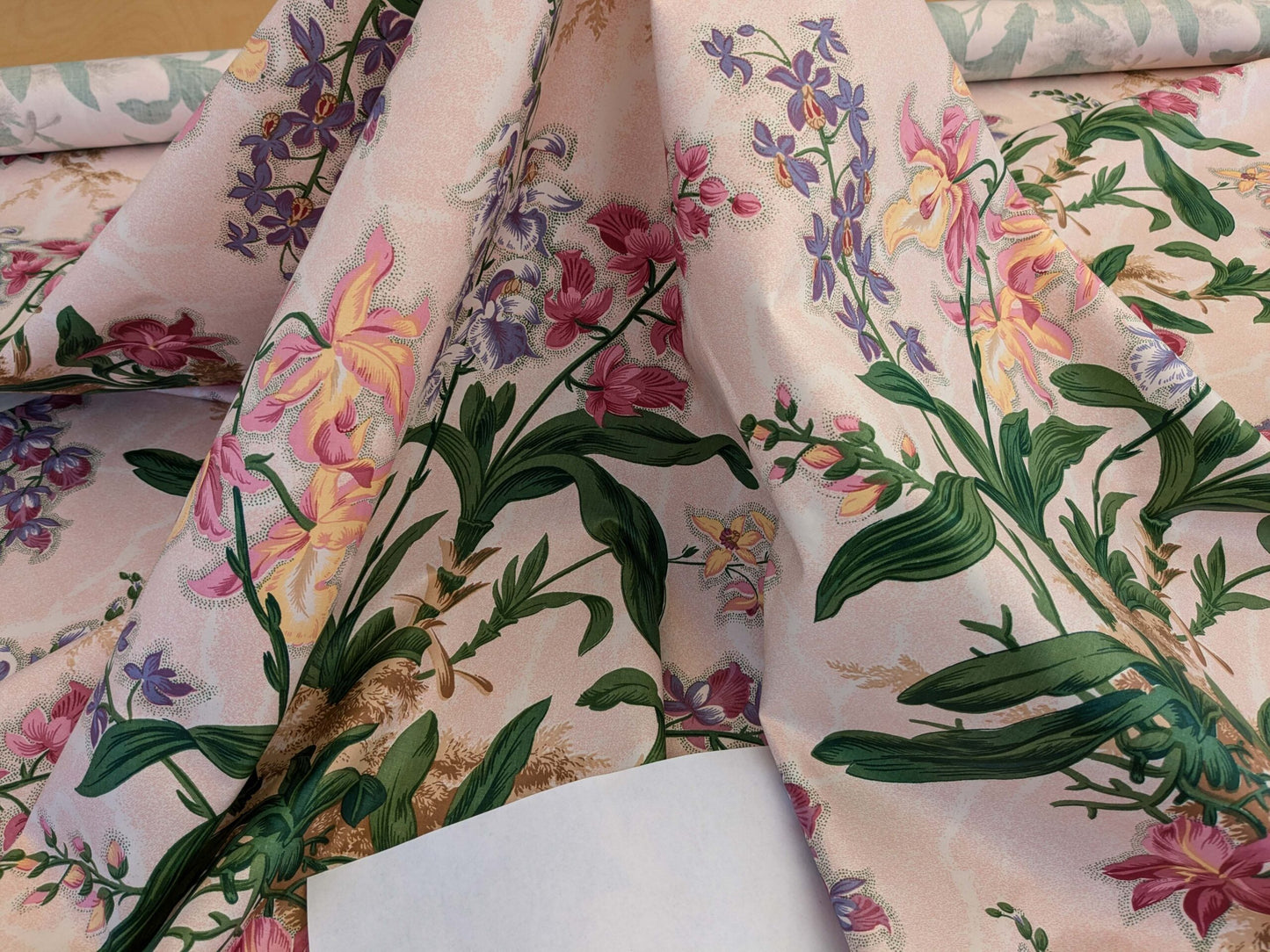 By yard Scalamandre Marlyn Park Peach Cotton Floral MSRP USD 188/Y