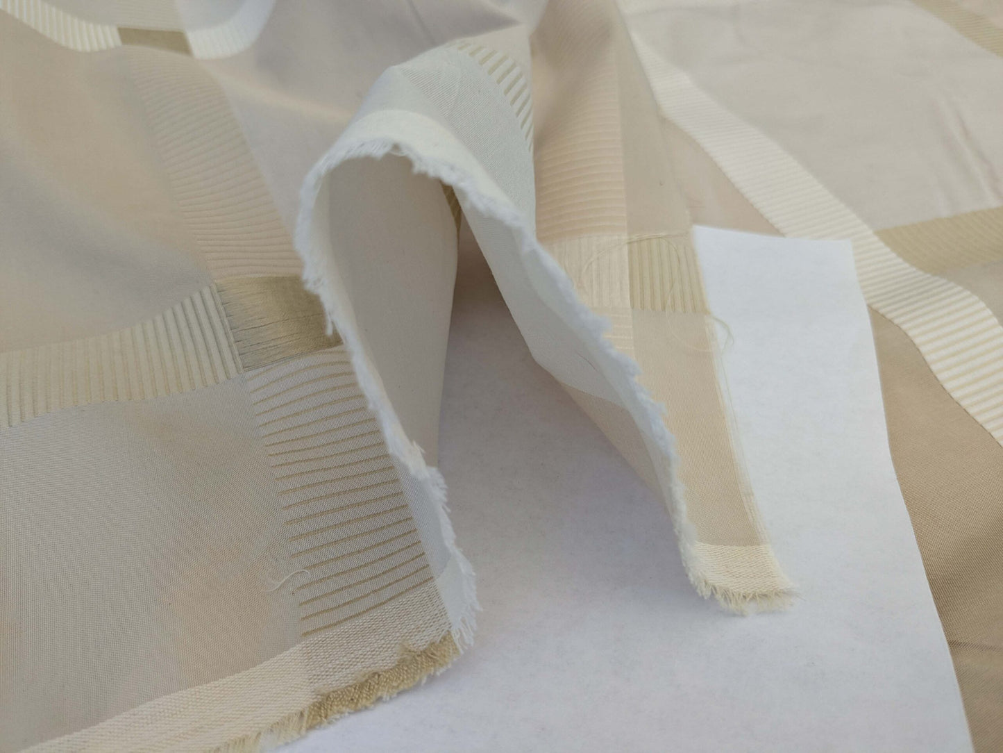 Bty Hiend Schumacher Early Fall Italian Silk Linen Gold Vanilla White Plaid MSRP USD 200+/y