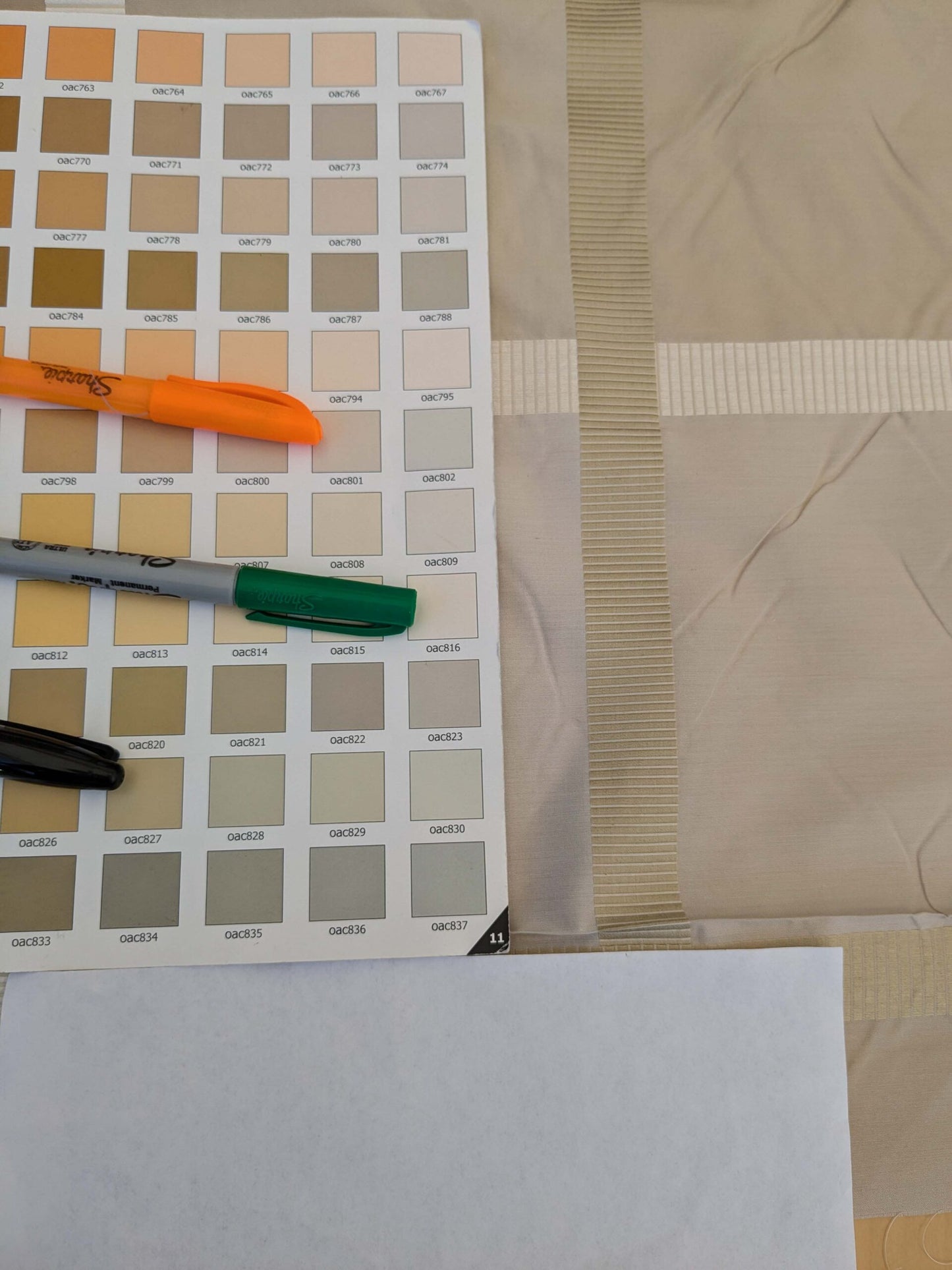 Bty Hiend Schumacher Early Fall Italian Silk Linen Gold Vanilla White Plaid MSRP USD 200+/y