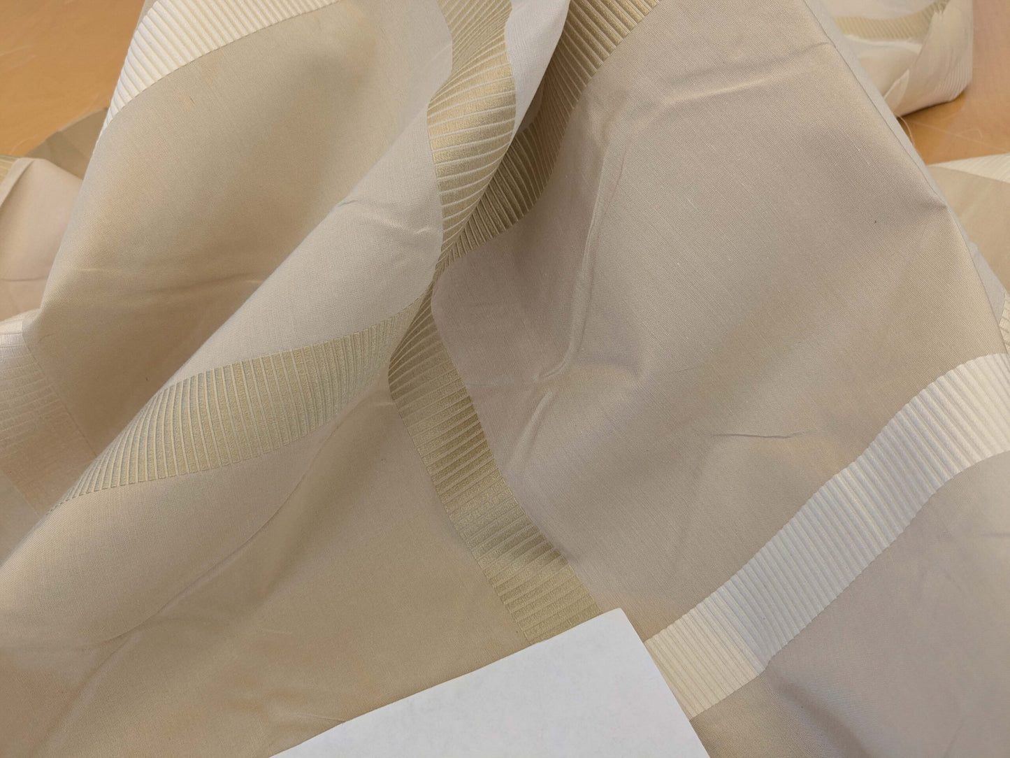 Bty Hiend Schumacher Early Fall Italian Silk Linen Gold Vanilla White Plaid MSRP USD 200+/y