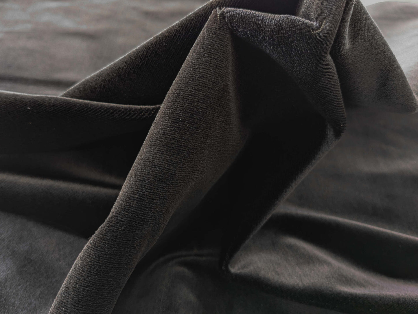 King's Silk Velvet Deep Black Radiance Highest Quality Heavy 39,000+ martindale MSRP USD 728/Yard