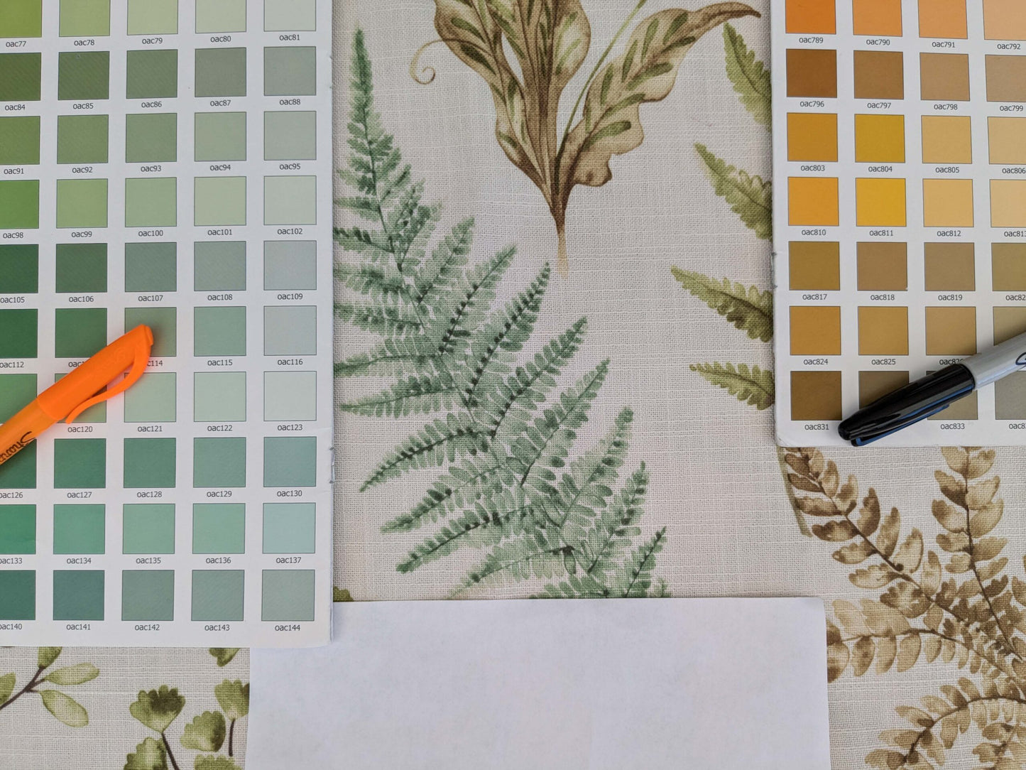 10 EV52 2.4y x 57"wide Scalamandre Old World Weavers Wethersfield Fern Spring White Polyester Floral Print