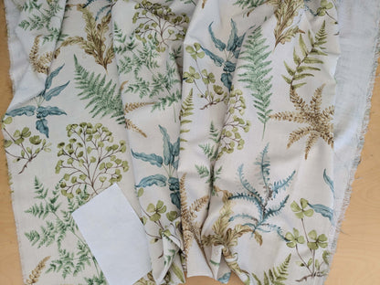 10 EV52 2.4y x 57"wide Scalamandre Old World Weavers Wethersfield Fern Spring White Polyester Floral Print