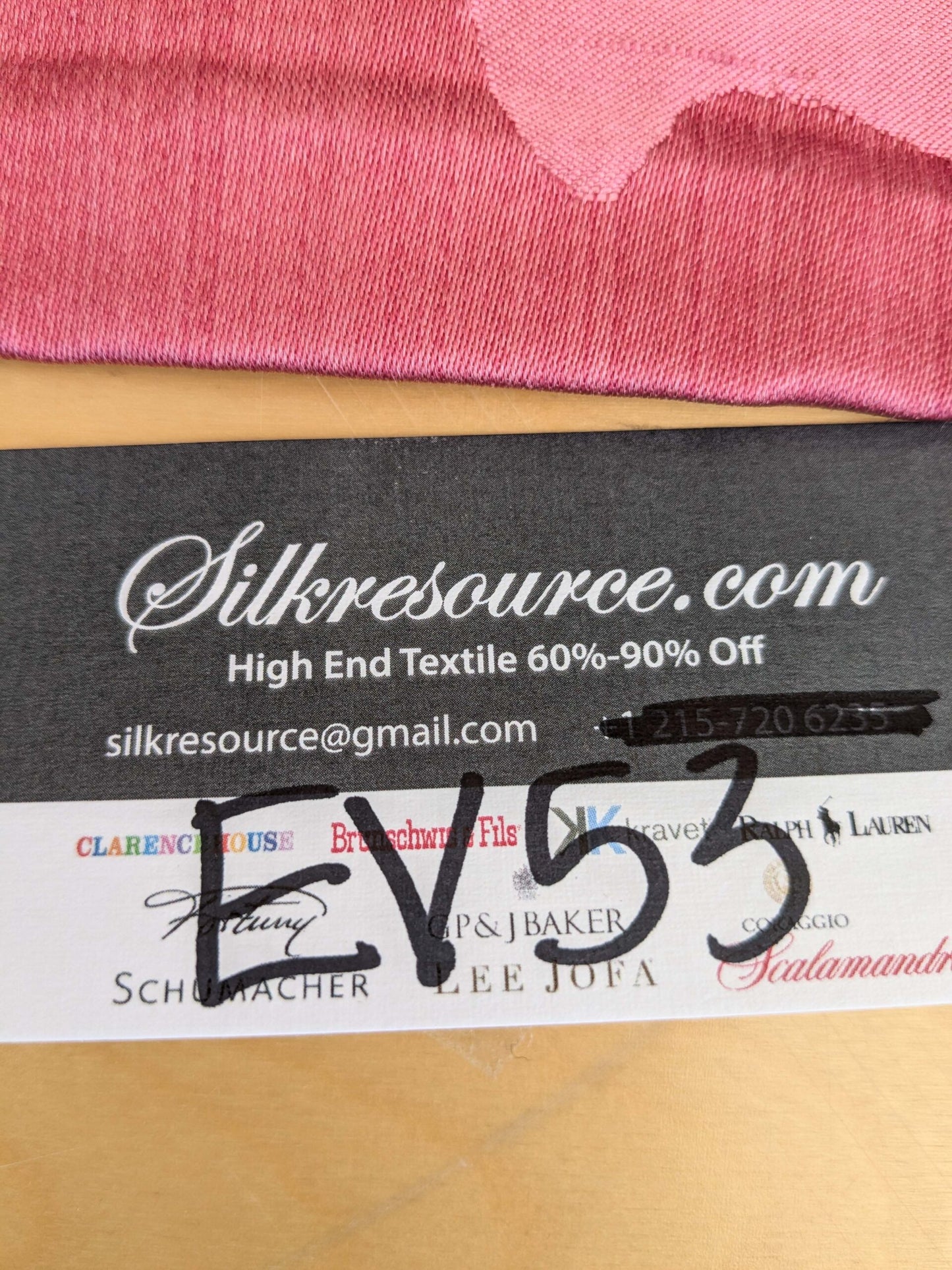 1 EV53 26"x 27" Square Scalamandre Old World Weavers Villa Regina Damask Petal Pink 100% Silk Renaissance MSRP USD500+