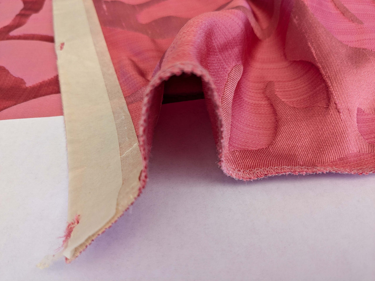 1 EV53 26"x 27" Square Scalamandre Old World Weavers Villa Regina Damask Petal Pink 100% Silk Renaissance MSRP USD500+