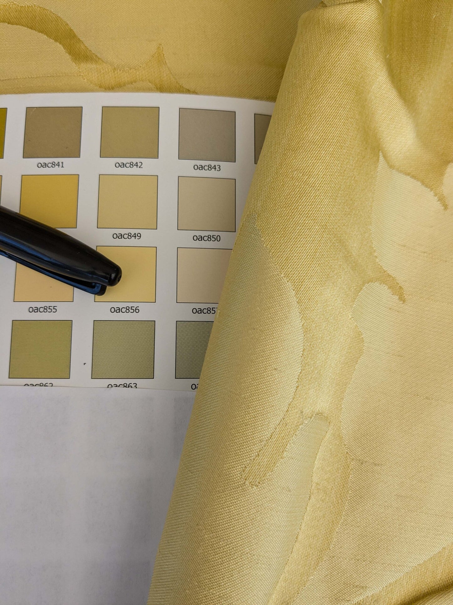 6 EV53 26"x 27" Square Scalamandre Old World Weavers Villa Regina Damask Lemon Yellow 100% Silk Renaissance MSRP USD500+