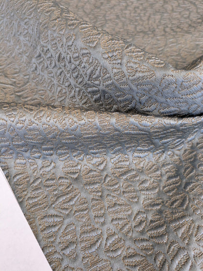 13 EV53 26"x 26" Square Scalamandre Old World Weavers Halley Sky Blue Gray Matelasse Small Scale Texture MSRP USD 1100+/y