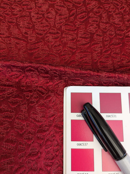 15 EV53 27"x 27" Square Scalamandre Old World Weavers Halley Ruby Red Matelasse Small Scale Texture MSRP USD 1100+/y