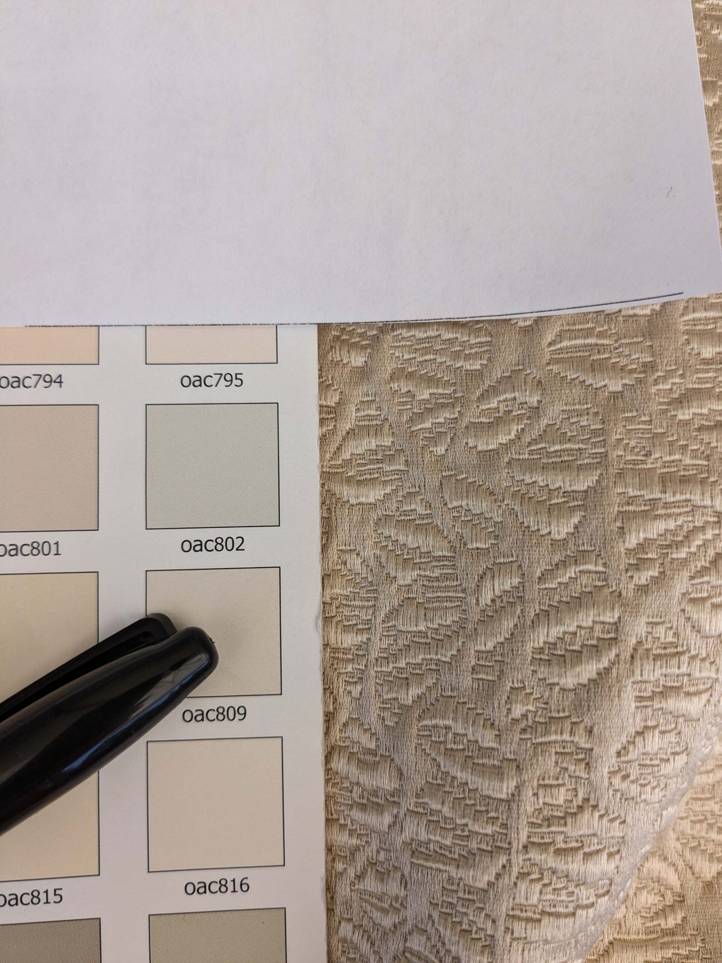 16 EV53 27"x 26" Square Scalamandre Old World Weavers Halley Tavertine Cream White Matelasse Small Scale Texture MSRP USD 1100+/y