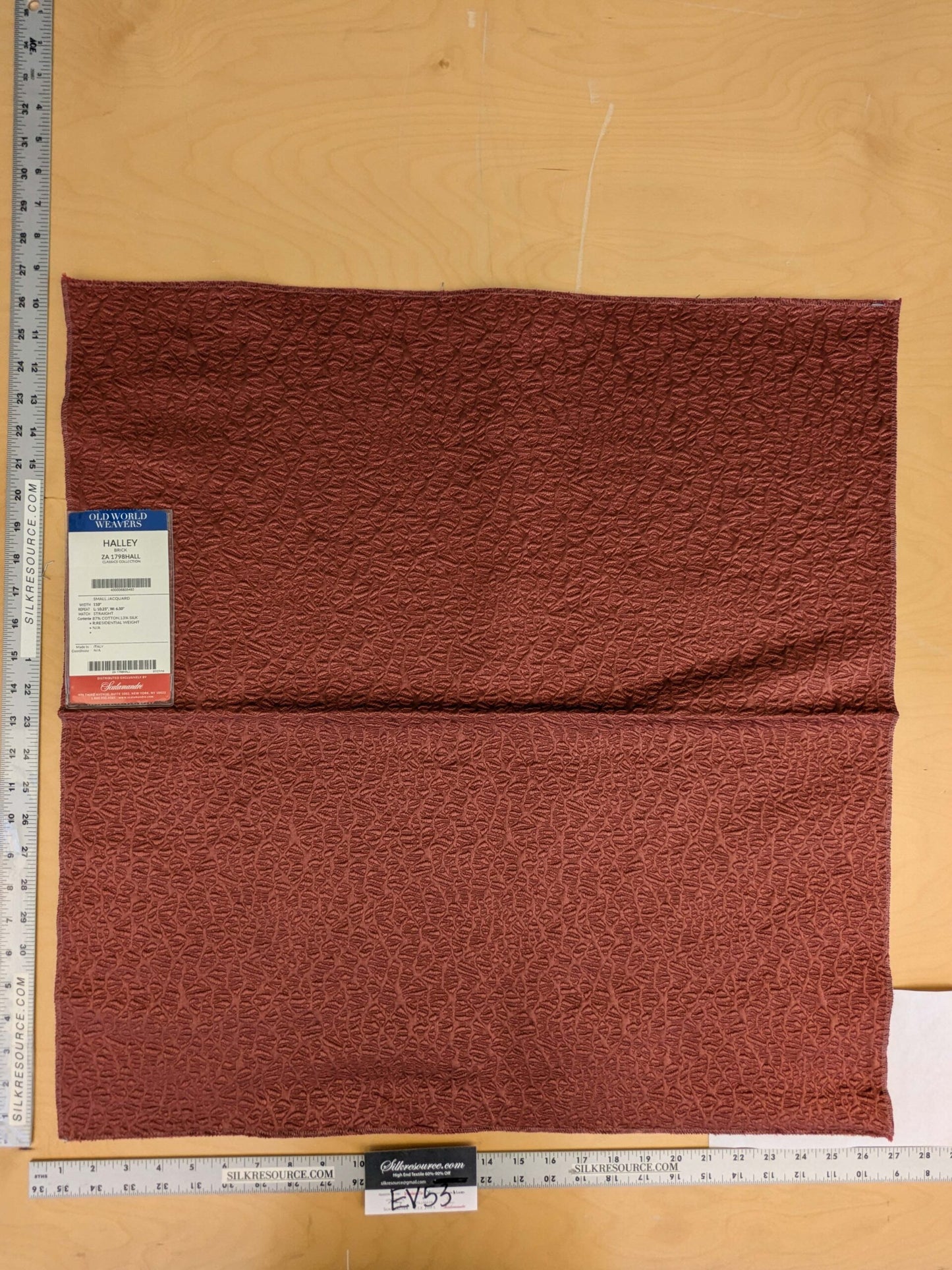 17 EV53 27"x 27" Square Scalamandre Old World Weavers Halley Brick Orange Matelasse Small Scale Texture MSRP USD 1100+/y