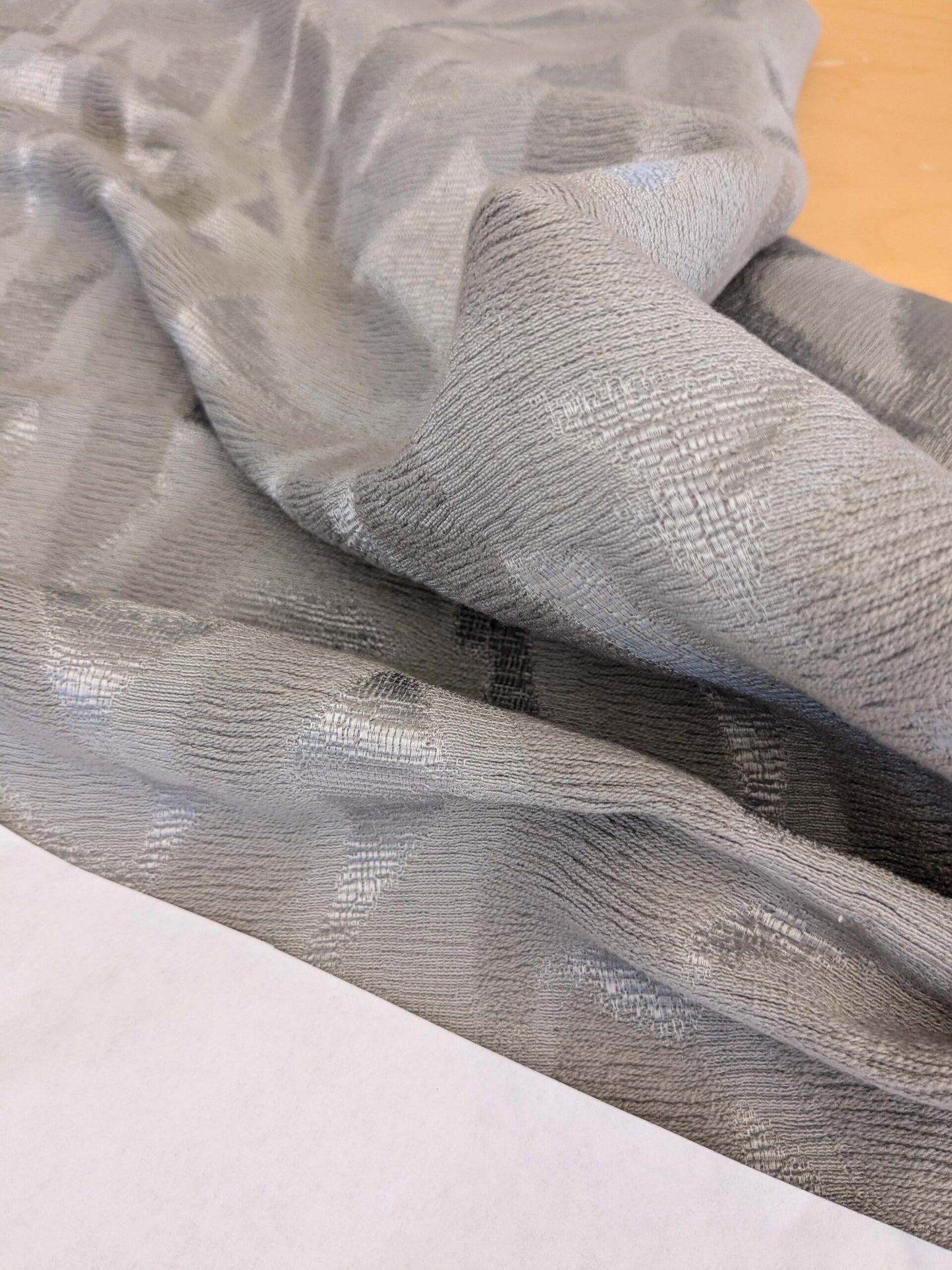 28 EV53 Square Scalamandre Christian Fischbacher Sunset Park Silver Gray Botanical Foliage MSRP USD350+