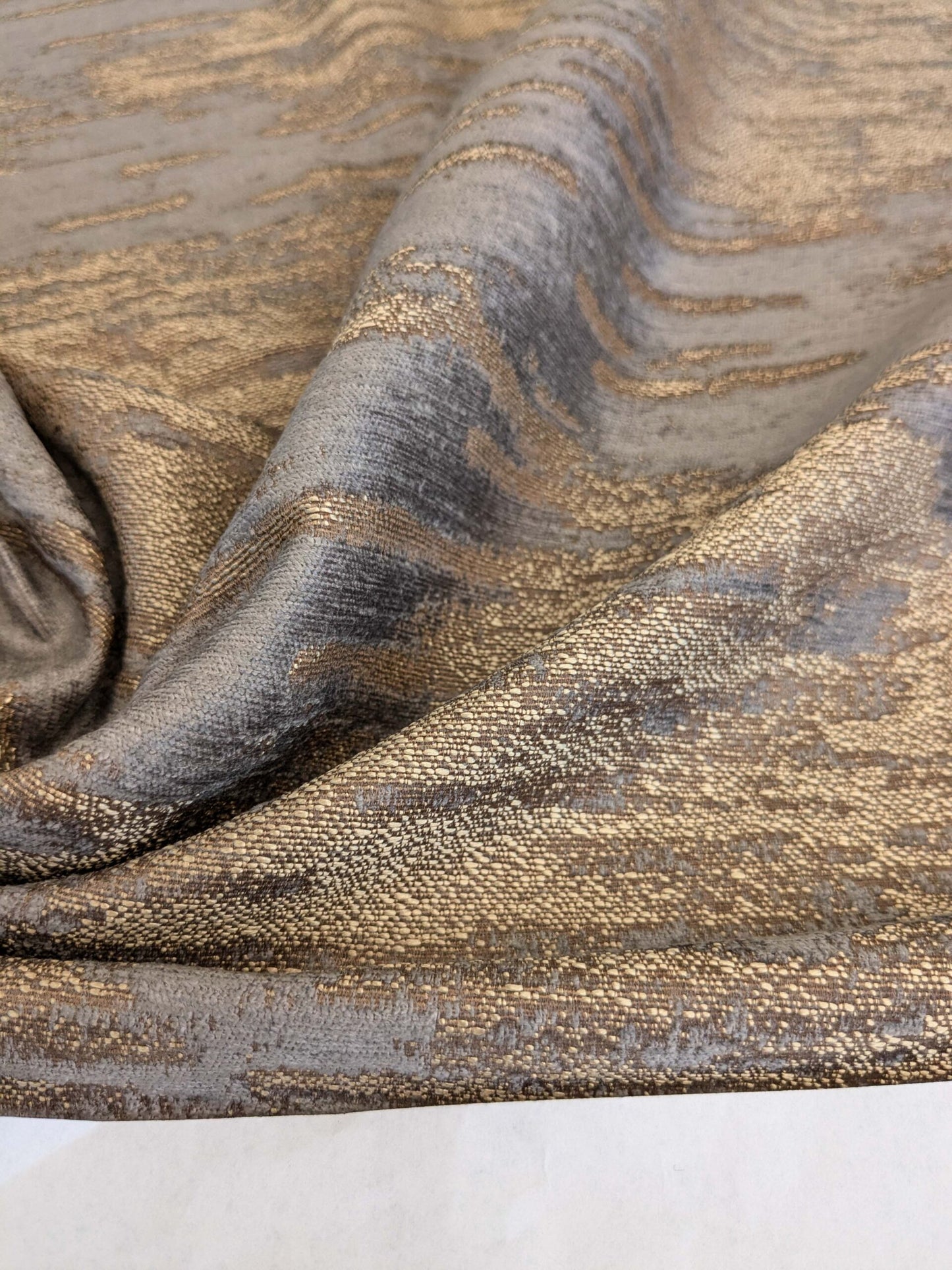 31 EV53 Square Scalamandre Christian Fischbacher Verona Smoke Gray Brown Abstract MSRP USD 400+/y