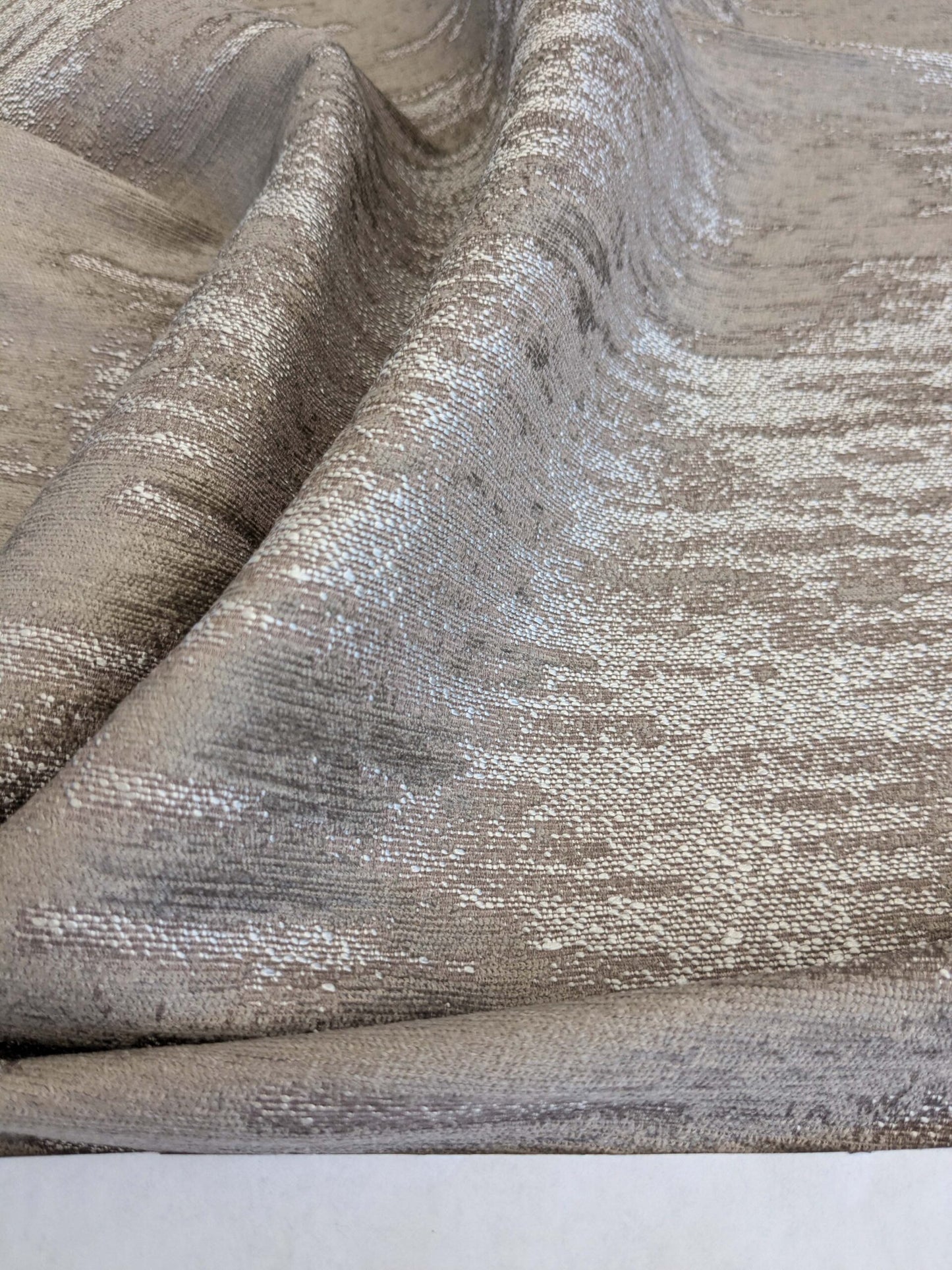 32 EV53 Square Scalamandre Christian Fischbacher Verona Clouds Light Gray Abstract MSRP USD 400+/y