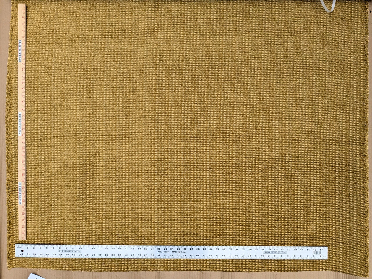 Lee Jofa Glenhurst Chenille "gilt" Gold Dotted Bty MSRP USD 276/Y