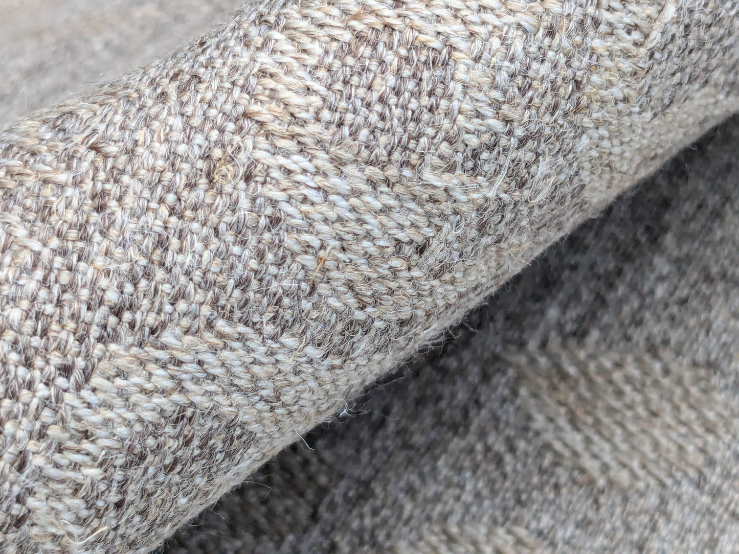 Scalamandre Amelia in "Stone" Pale Grey Natural Oatmeal Beige Renaissance Damask Jacquard Linen Acanthus Artichoke Feather MSRP USD 176/y