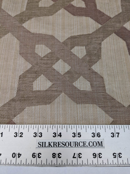 Scalamandre Alexander Rosewood Pink Beige Diamond Woven Cotton Linen Blend Knots Lattice from Belle Jardin  MSRP USD 428/y