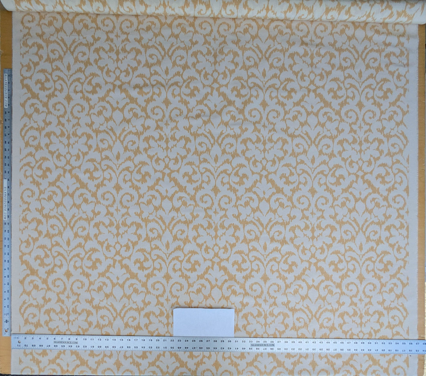 Scalamandre Swirl Yellow White Scroll Damask Ikat Linen Silk Refreshing MSRP USD 372/y