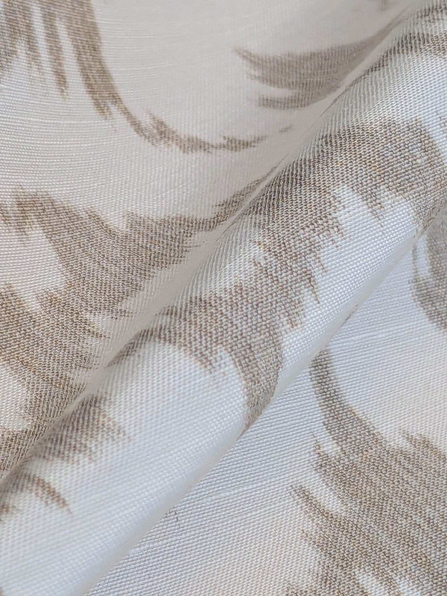 Scalamandre Swirl Beige  White Scroll Damask Ikat Linen Silk MSRP USD 372/y