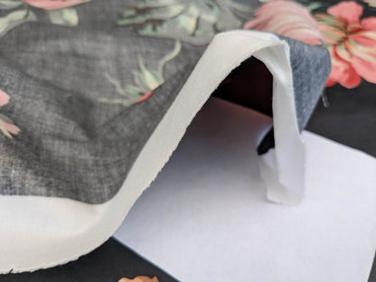 Scalamandre Old World Weavers Sesimbre Multi/Black Green Pink Peony Chintz Floral Botanical Large Pattern  Cotton MSRP USD 176/y