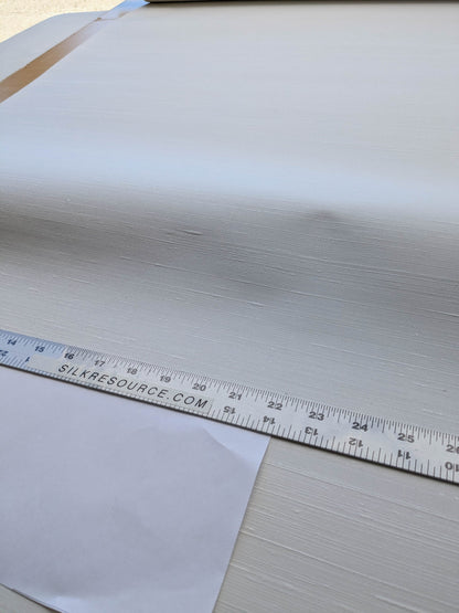 By yard Scalamandre Sagar Silk in Blanc Divine Silk Wallcovering in White Radiance from Netherland