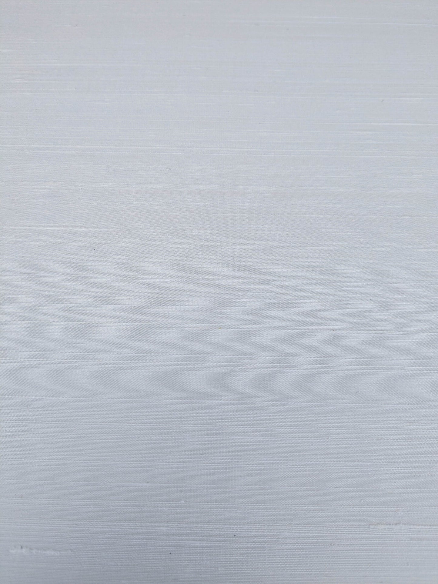 By yard Scalamandre Sagar Silk in Blanc Divine Silk Wallcovering in White Radiance from Netherland