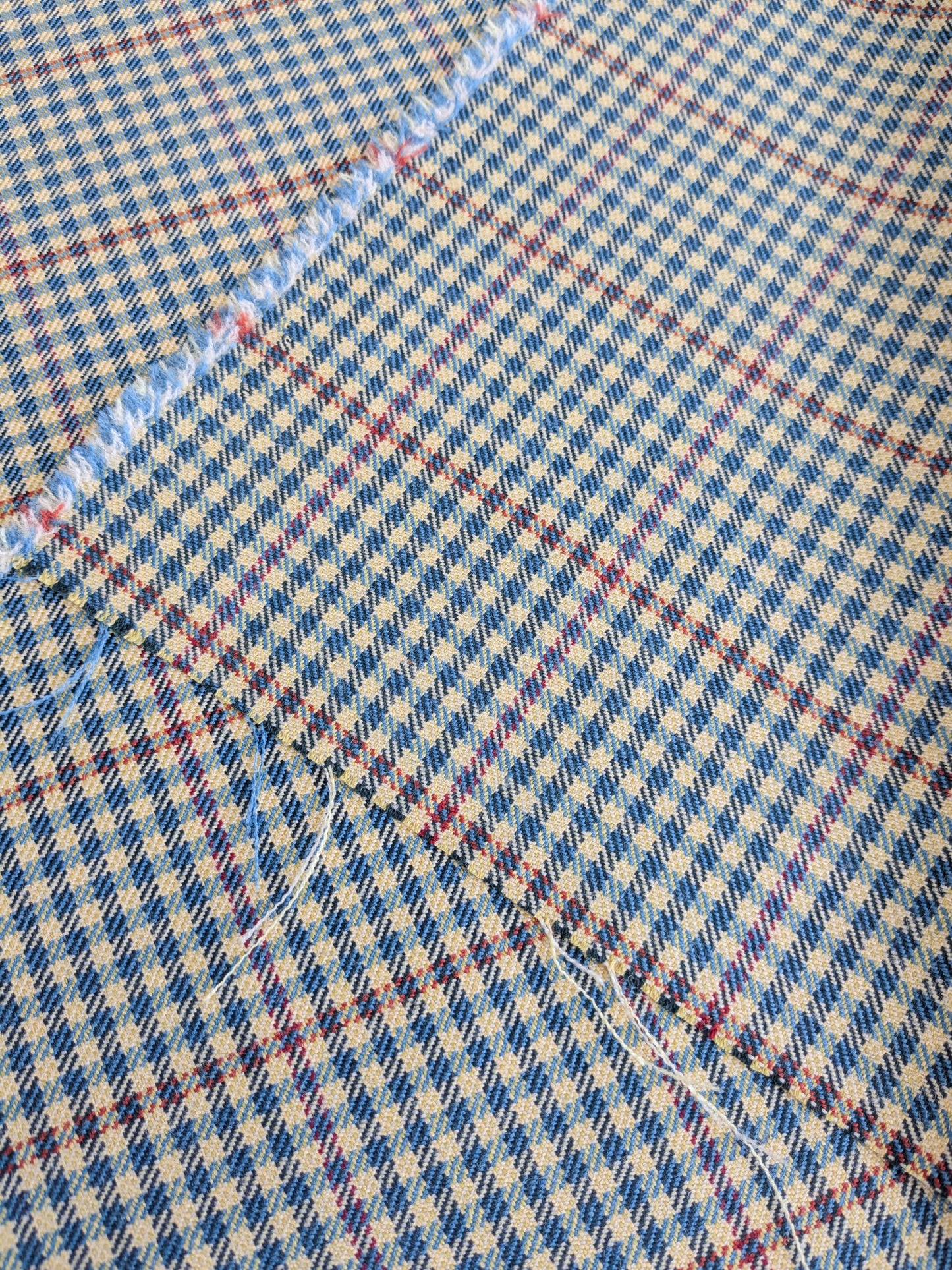 Scalamandre Glen Morar Tweed Scotland Multi Wool Plaid Check Blue Beige Red Small Scale MSRP USD260/y