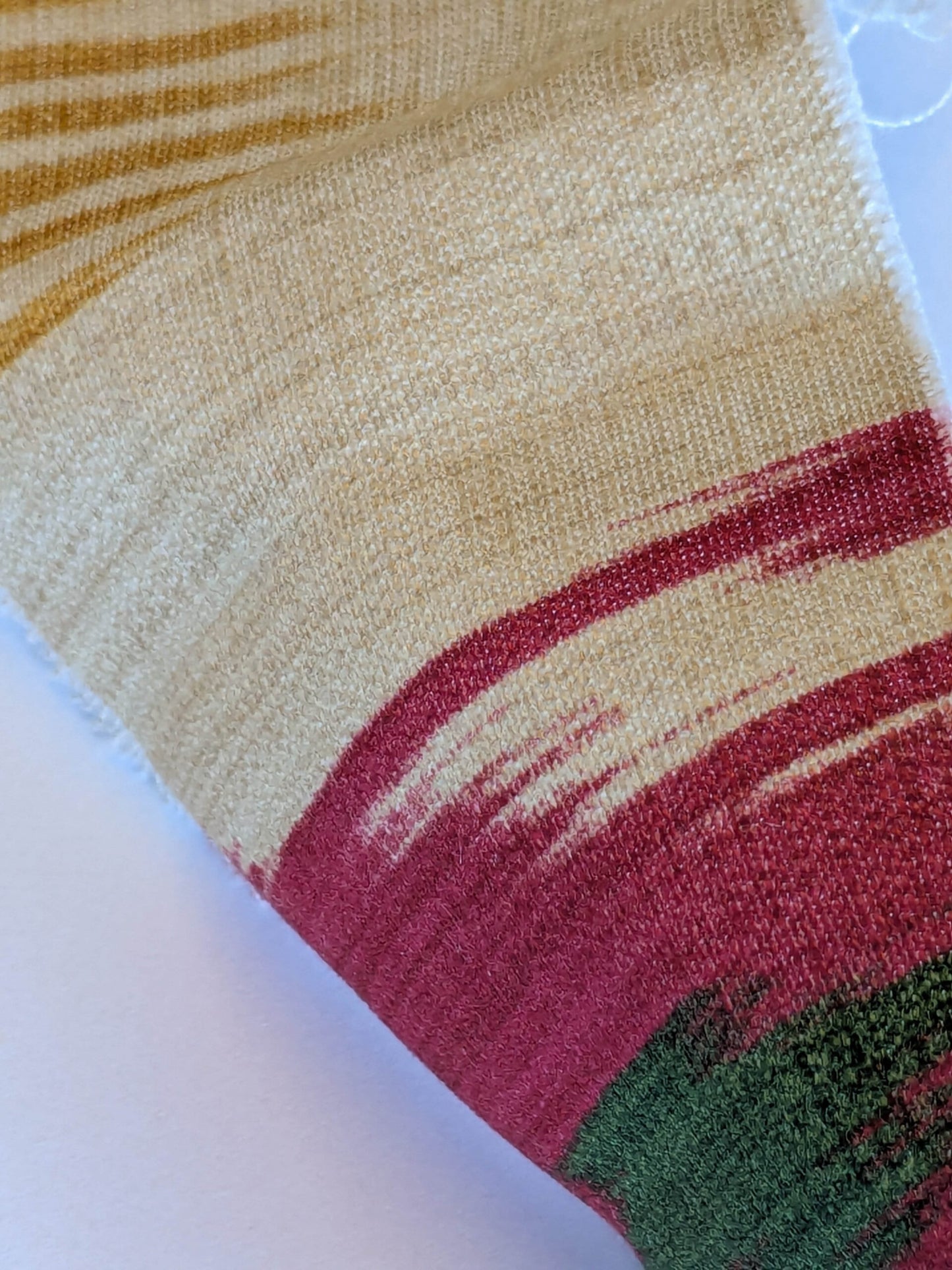 Clarence House Grand Pamir Ikat Linen Scarlet &amp; Green MSRP USD 370/y