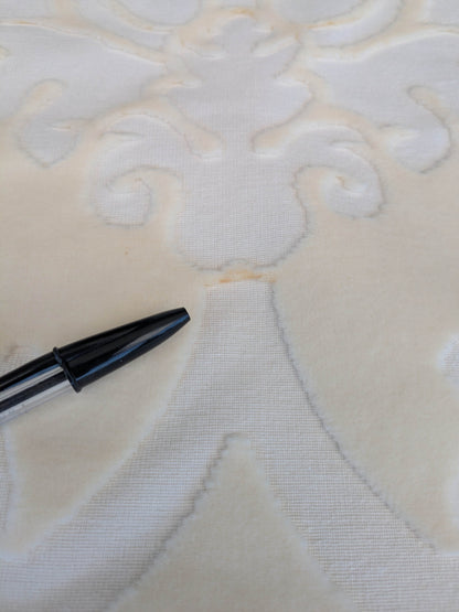 3 yards Scalamandre Fonthill Velours Savoie Cream White Cut Velvet 100% Cotton Old World Weavers MSRP USD 304/Y Minor Defect