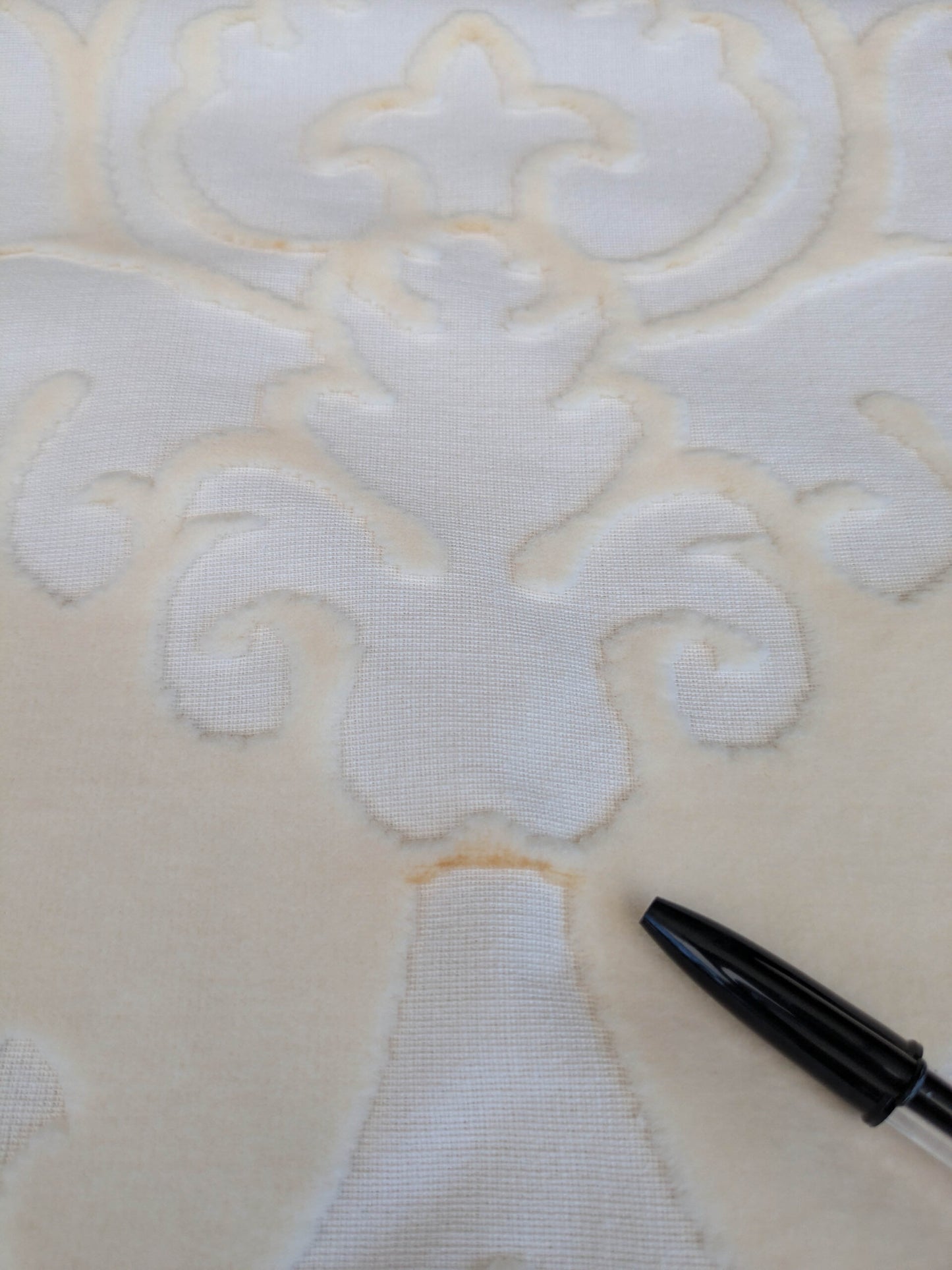 3 yards Scalamandre Fonthill Velours Savoie Cream White Cut Velvet 100% Cotton Old World Weavers MSRP USD 304/Y Minor Defect