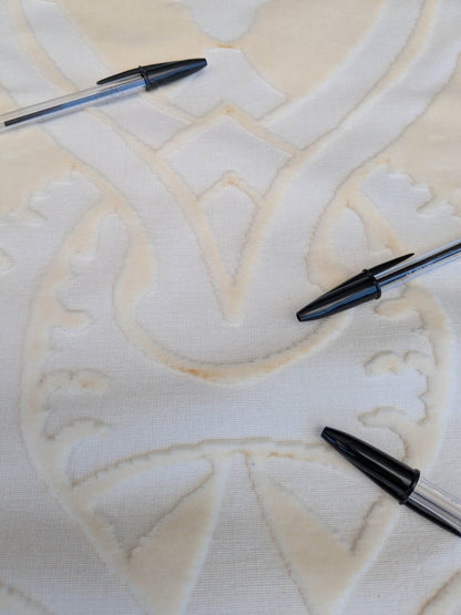 3 yards Scalamandre Fonthill Velours Savoie Cream White Cut Velvet 100% Cotton Old World Weavers MSRP USD 304/Y Minor Defect