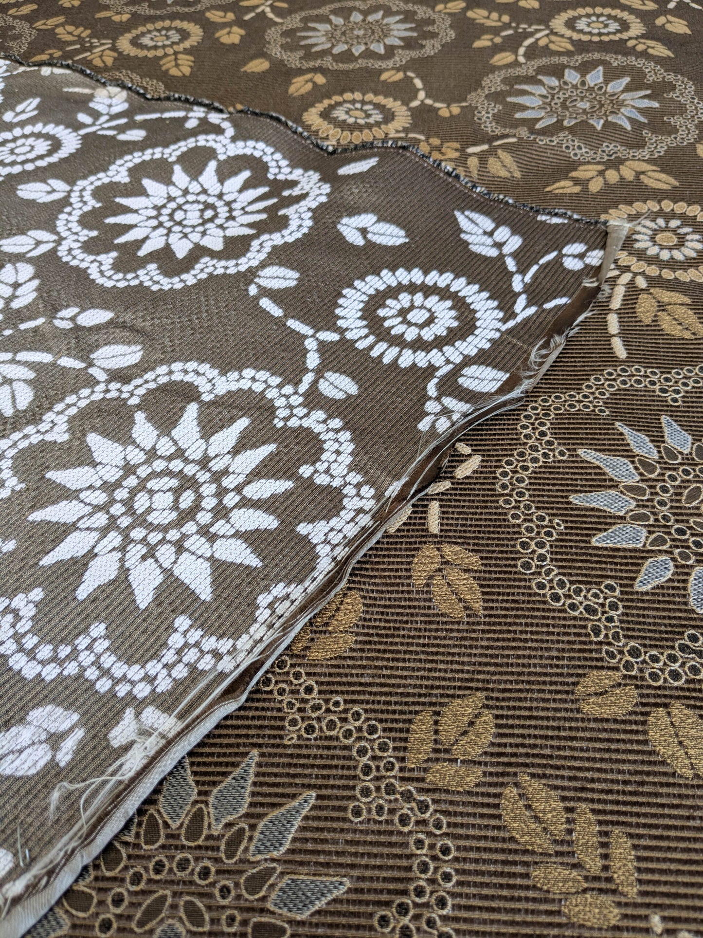 By Yard Scalamandre Kasumi Chocolate Brown Silk Lampas Kimono Daisy Flower Art Deco MSRP USD 276/Y