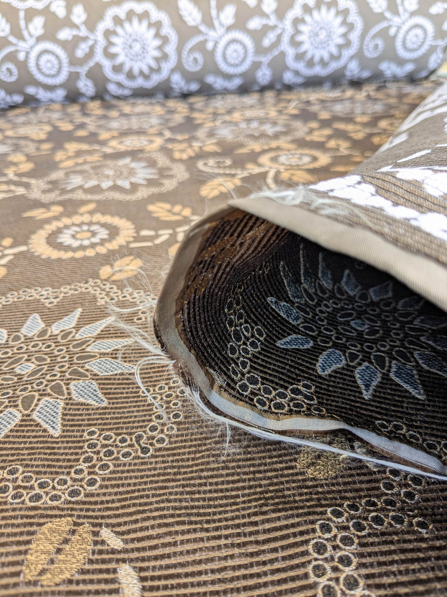 By Yard Scalamandre Kasumi Chocolate Brown Silk Lampas Kimono Daisy Flower Art Deco MSRP USD 276/Y