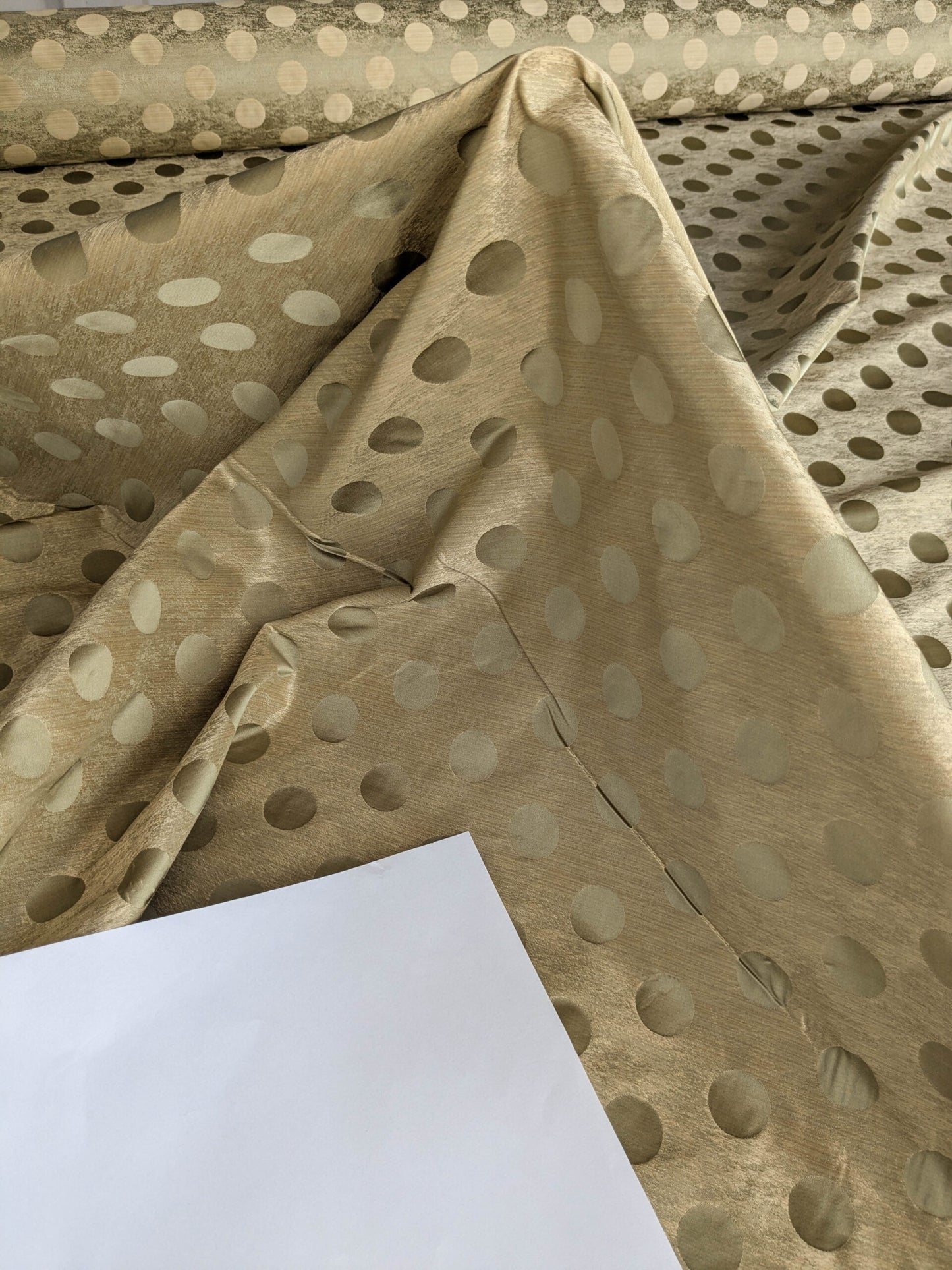 B. Berger Duralee 100% Silk Damask Polka Dot "Aspen" Beige Reversible Strie and Satin Mid-Century MSRP USD 250/Y