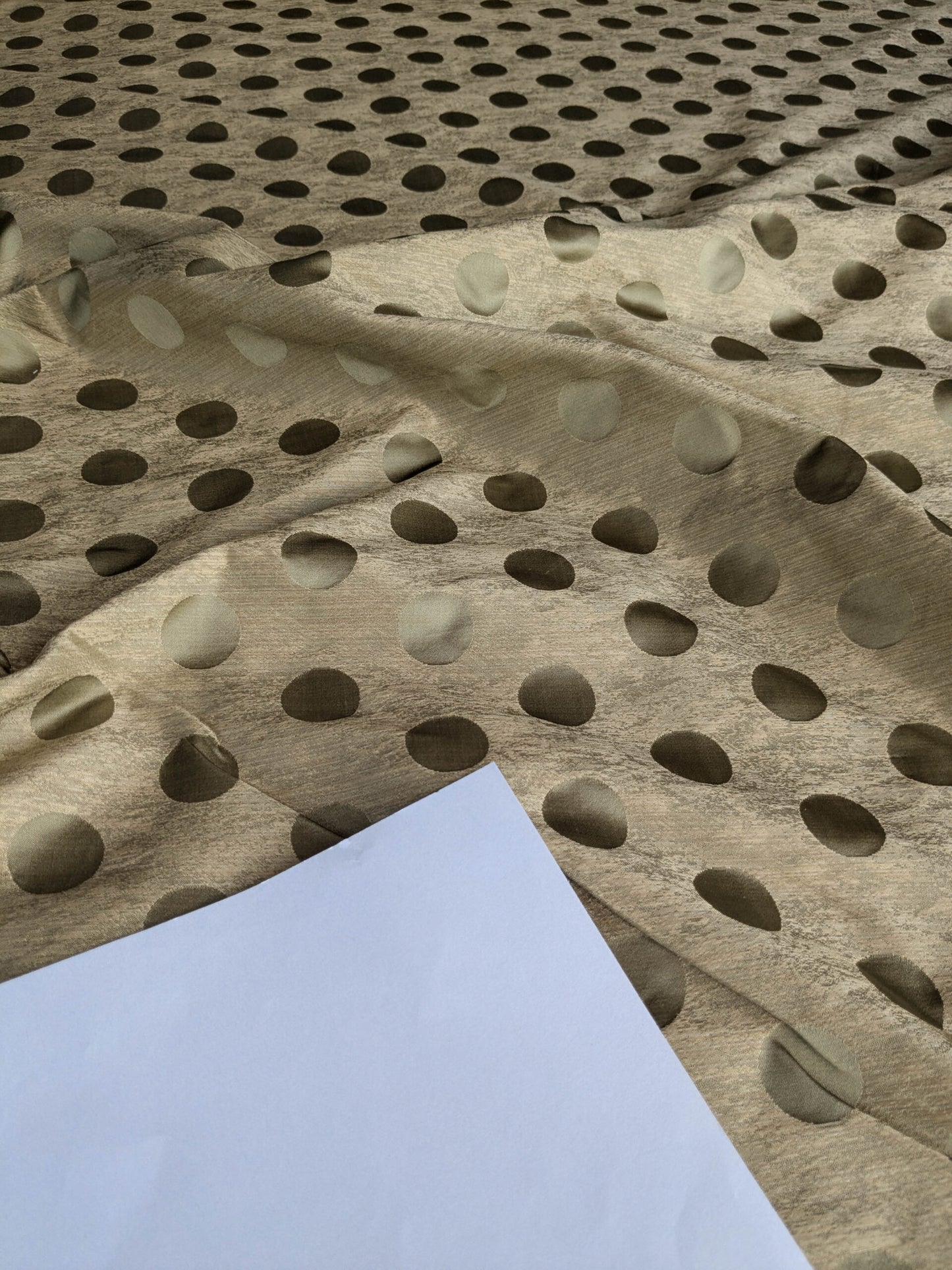 B. Berger Duralee 100% Silk Damask Polka Dot "Aspen" Beige Reversible Strie and Satin Mid-Century MSRP USD 250/Y