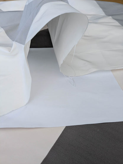 BY Yard Brunschwig &amp; Fils Charlotte Moss "Ting" Silk Taffeta Black White Pavilion Print