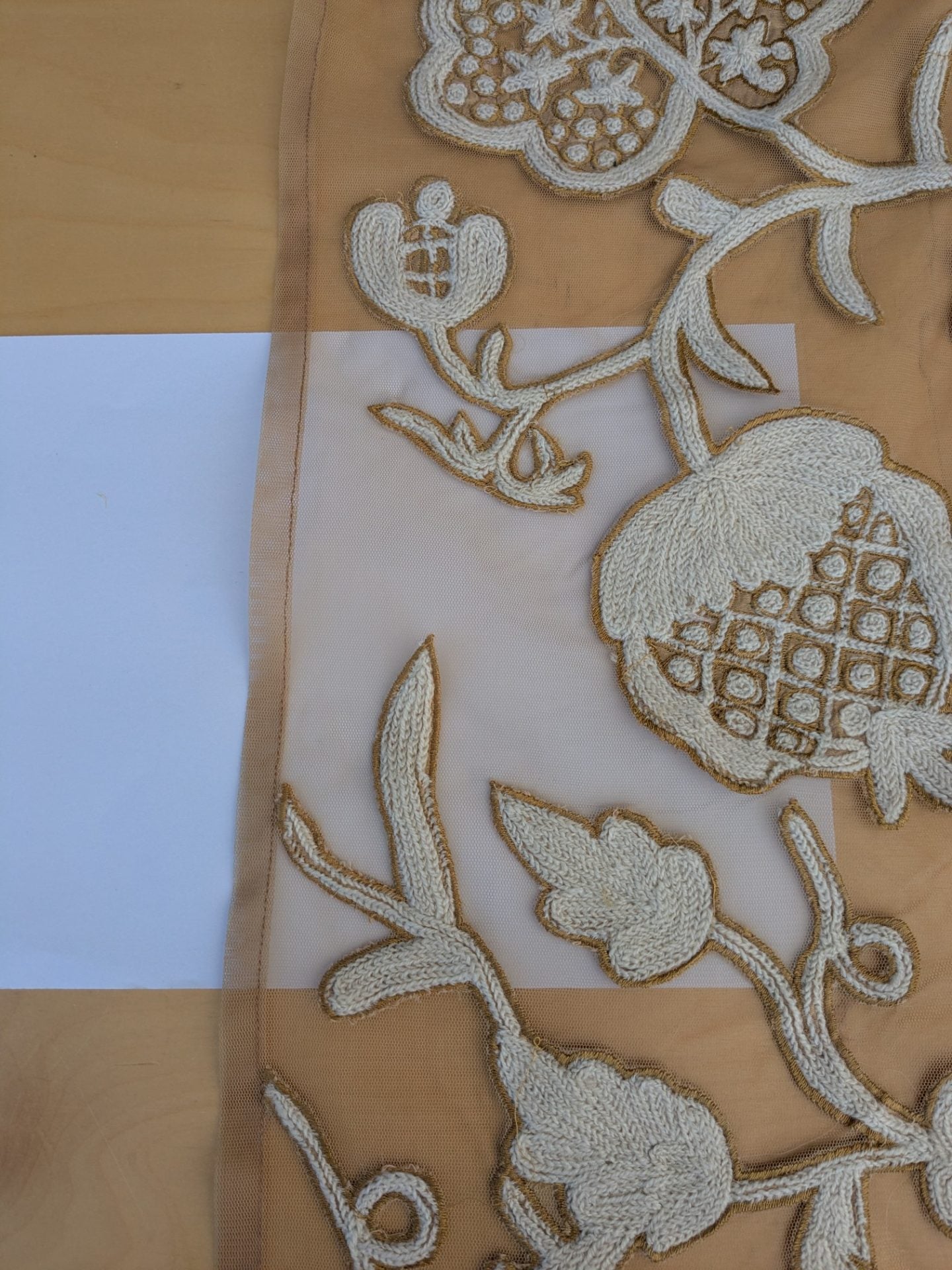 Scalamandre Sikandra Crewel Sheer Ivory Multi Wool Hand Crewel Old World Weavers MSRP USD 770/Y width 39 inches (Narrow)