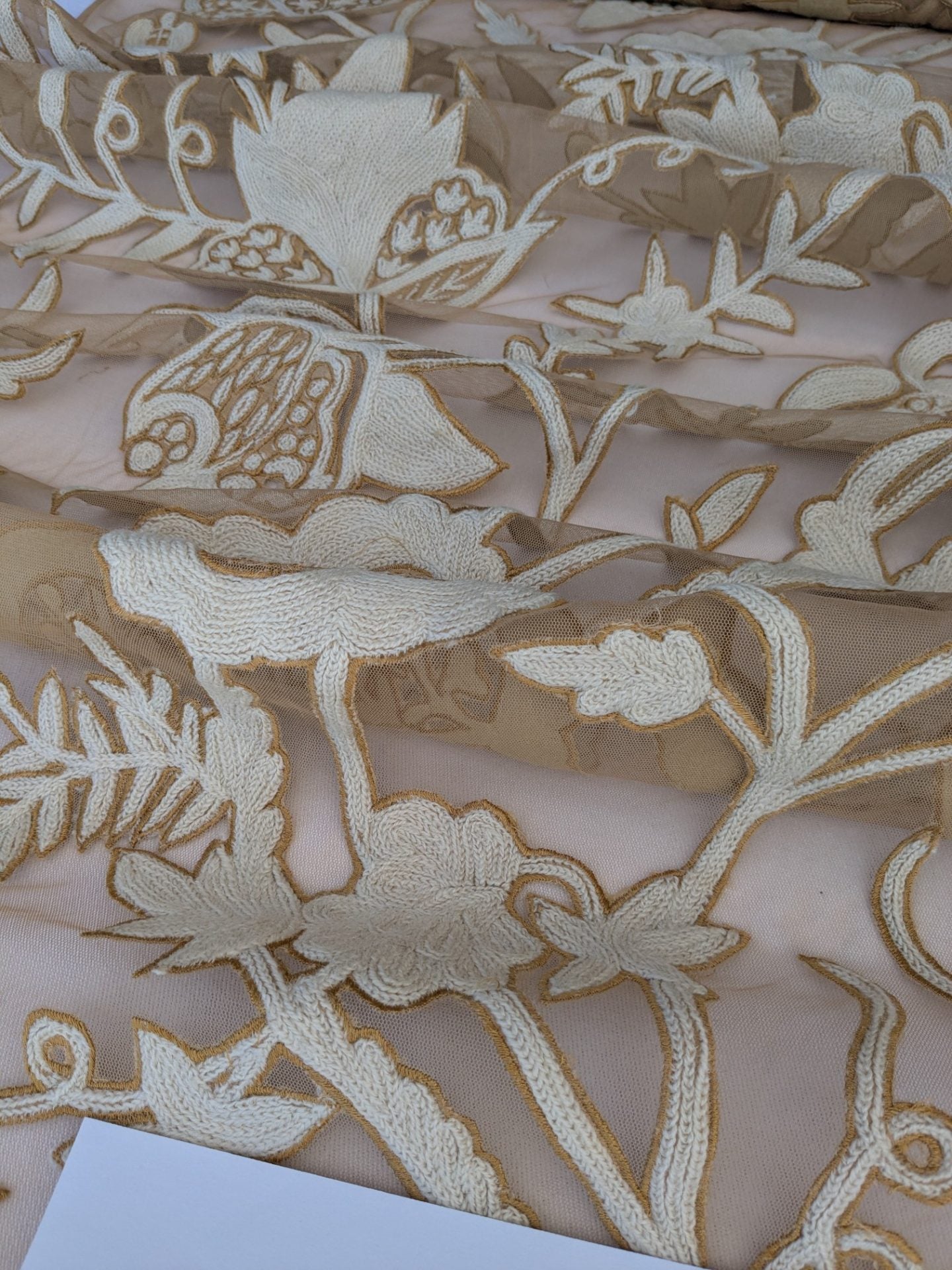 Scalamandre Sikandra Crewel Sheer Ivory Multi Wool Hand Crewel Old World Weavers MSRP USD 770/Y width 39 inches (Narrow)