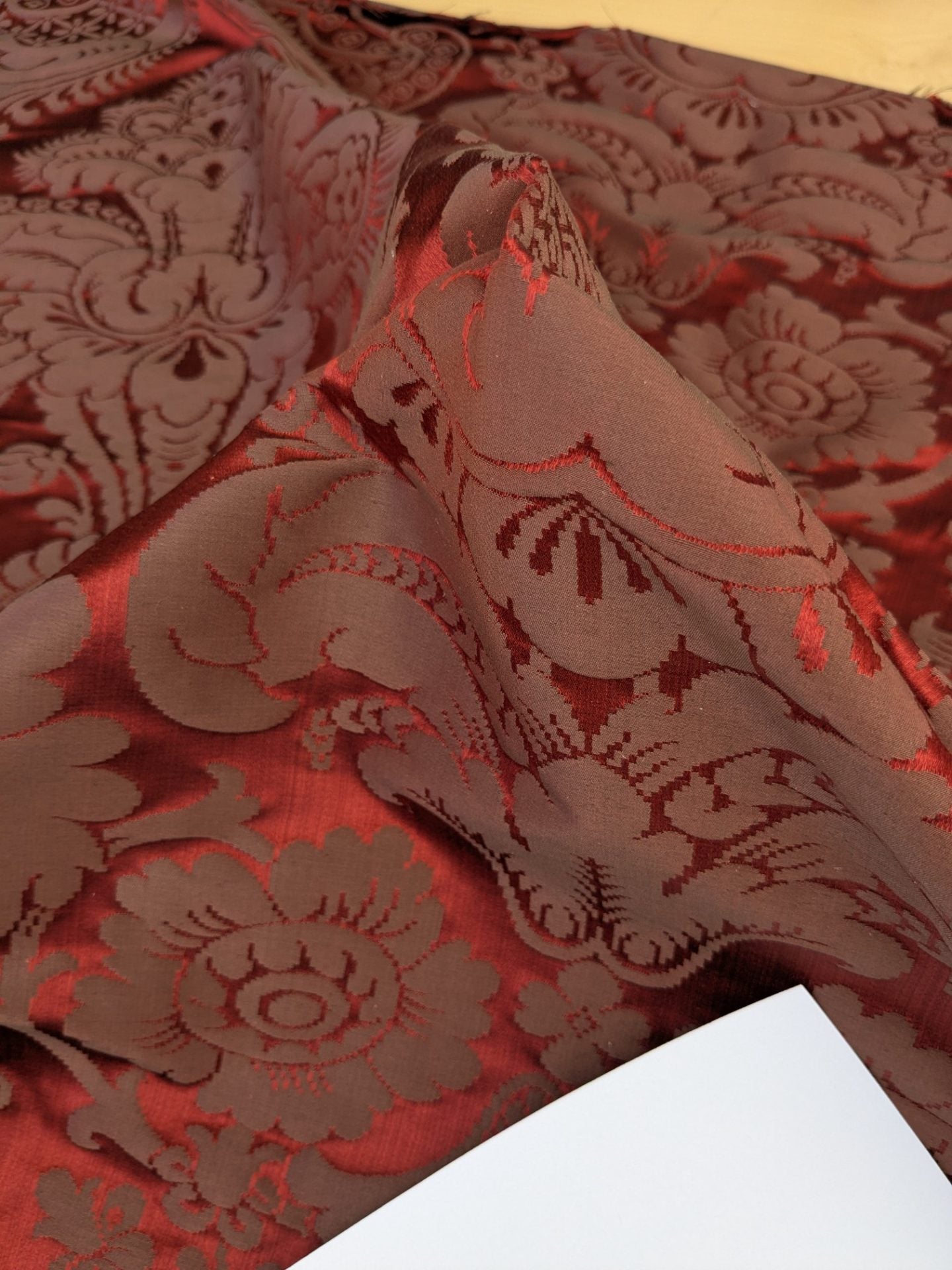 Scalamandre Murat Red Gold Orange Renaissance Old World Weavers Traditional Damask MSRP USD 310/y