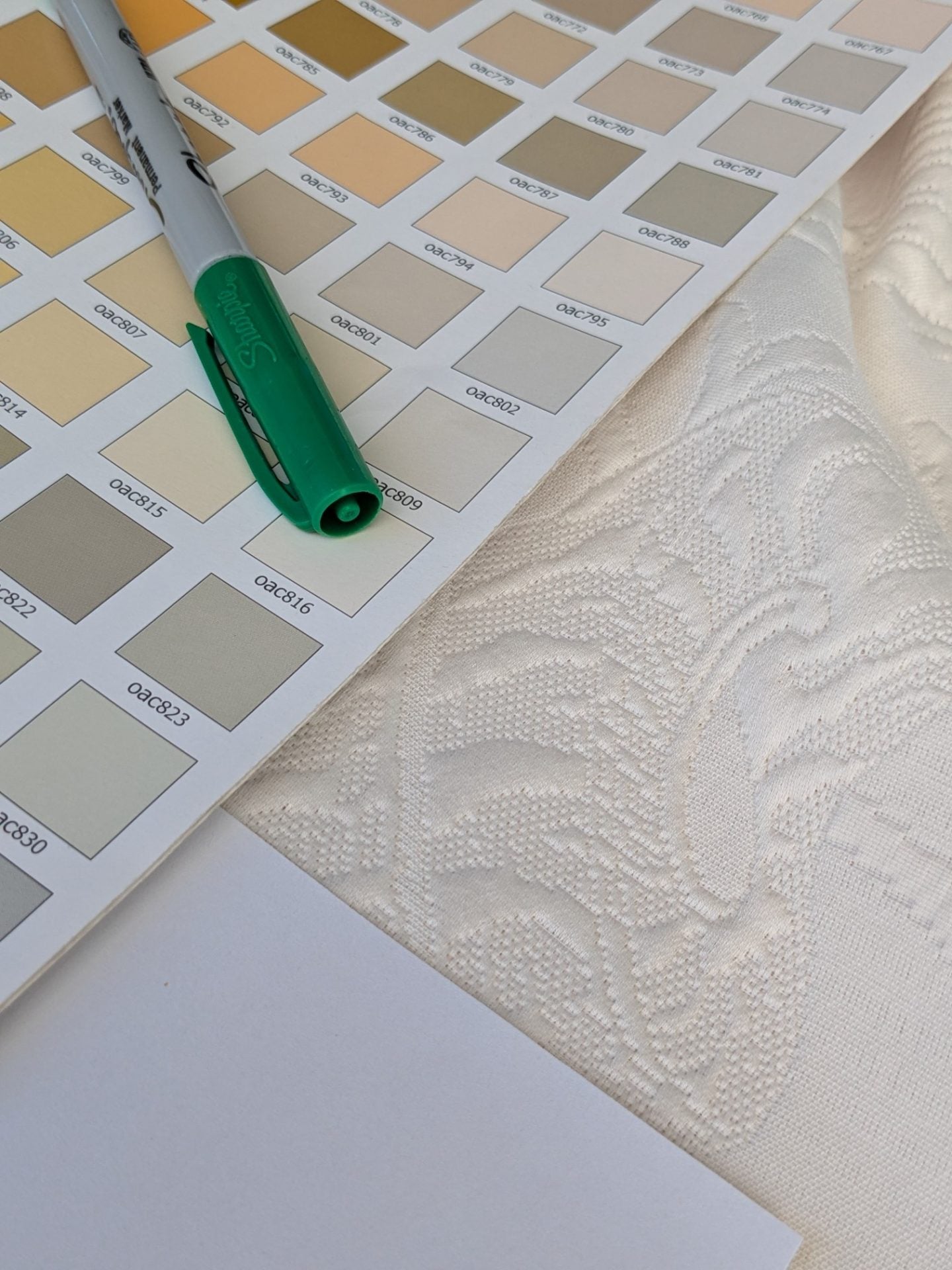 Clarence House Conchiglia Matalesse Pure White Ivory 100% Cotton Nautical Seashell Coral Reef Ocean Life