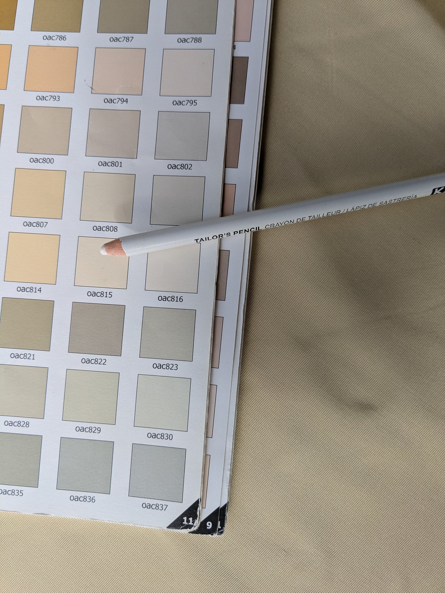 Corringham Soft Primrose Thick Crisp Silk Faille High End Fabric - Ivory - By The Yard