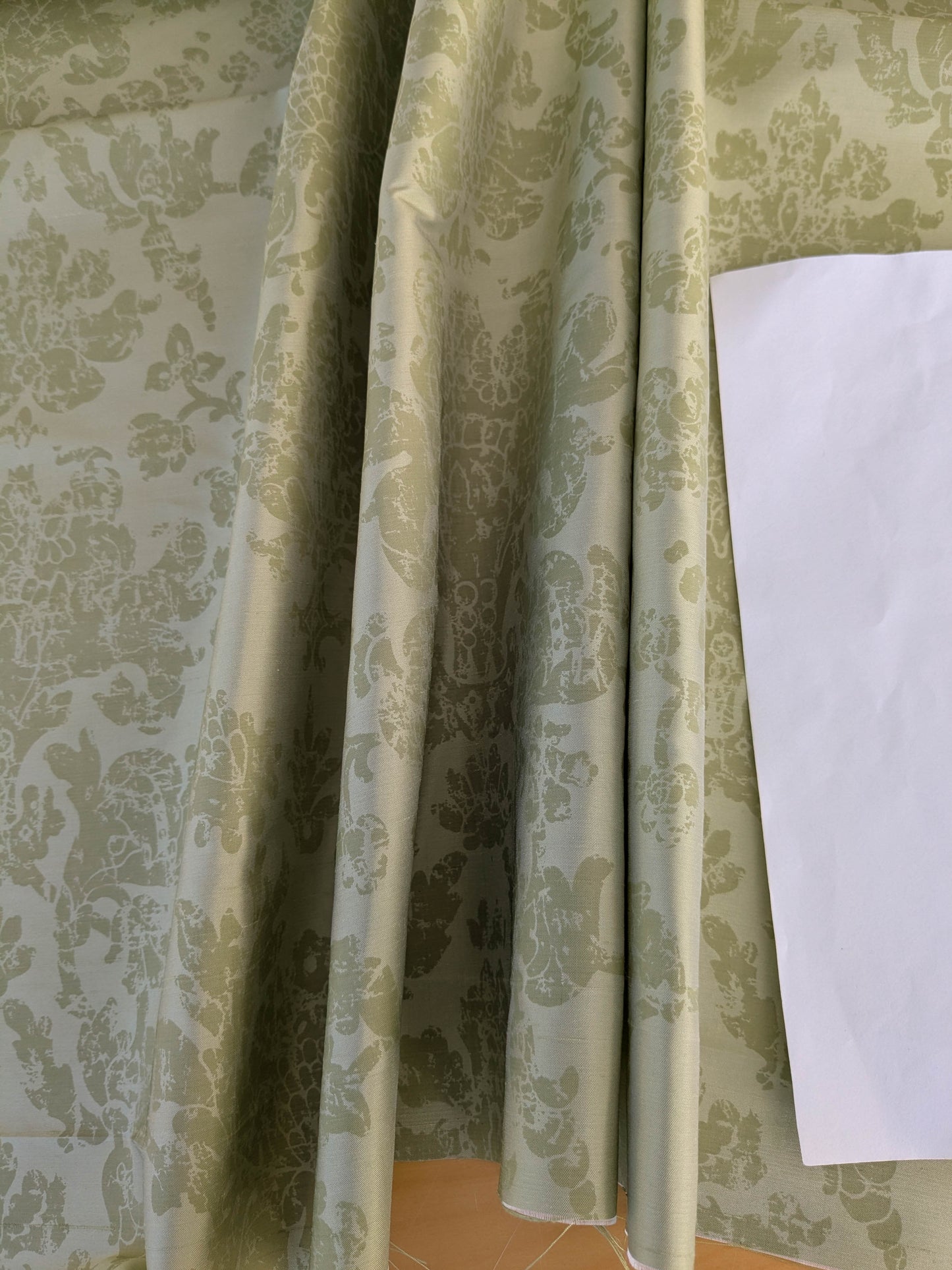 Windsor Castle Renaissance Resist Print Silk Damask - Light Green - By The Yard