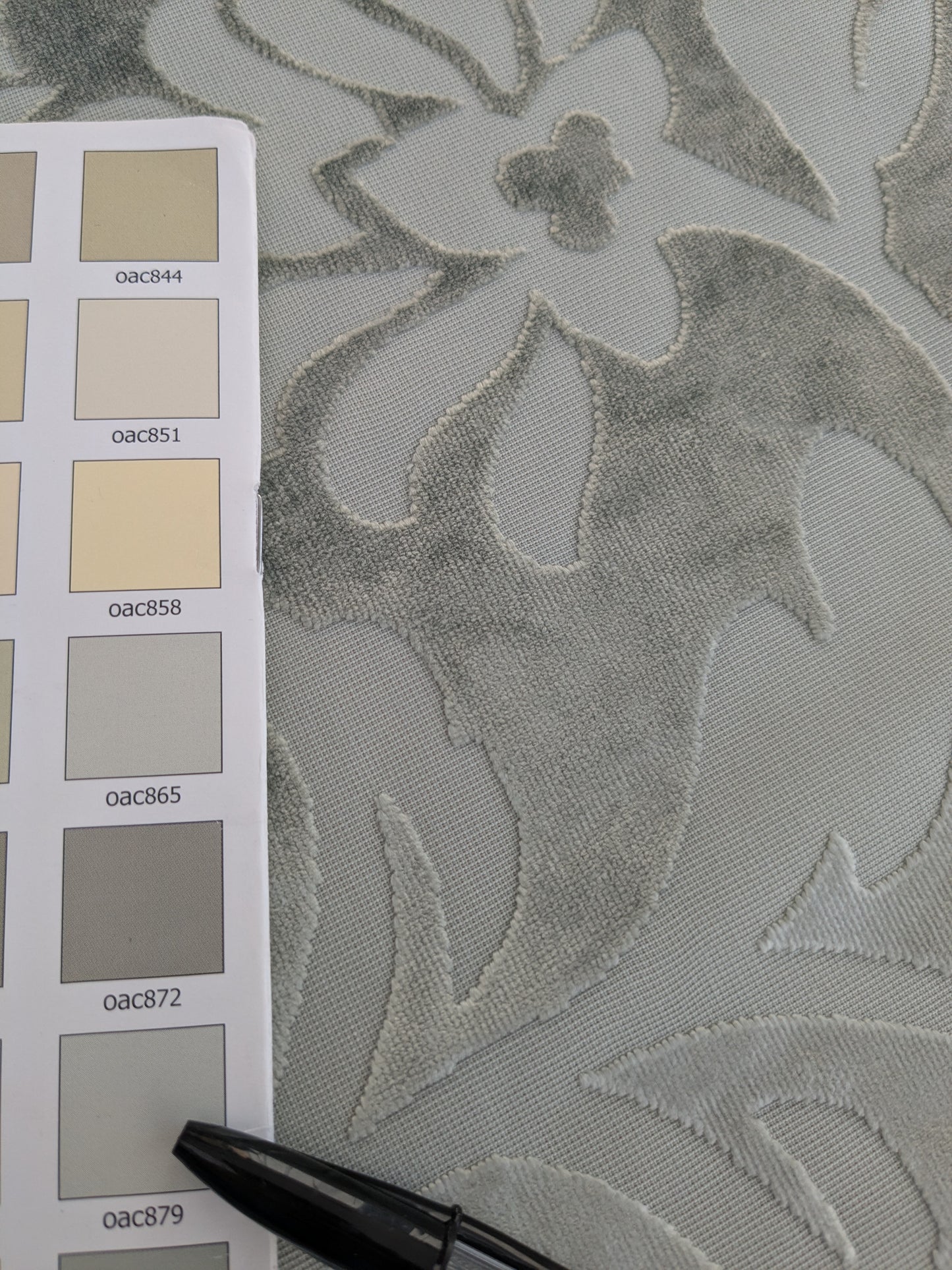 Designer Vienna Evening Viscose Cut Velvet - Silver Grey - By The Yard