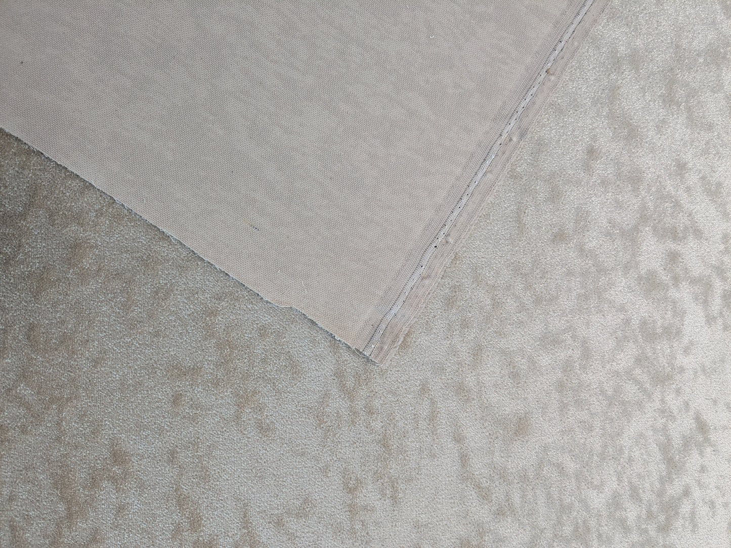 Mohair & Silk Velvet Seaweed Texture In Sandstone Heavy Duty