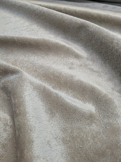 Mohair & Silk Velvet Seaweed Texture In Sandstone Heavy Duty
