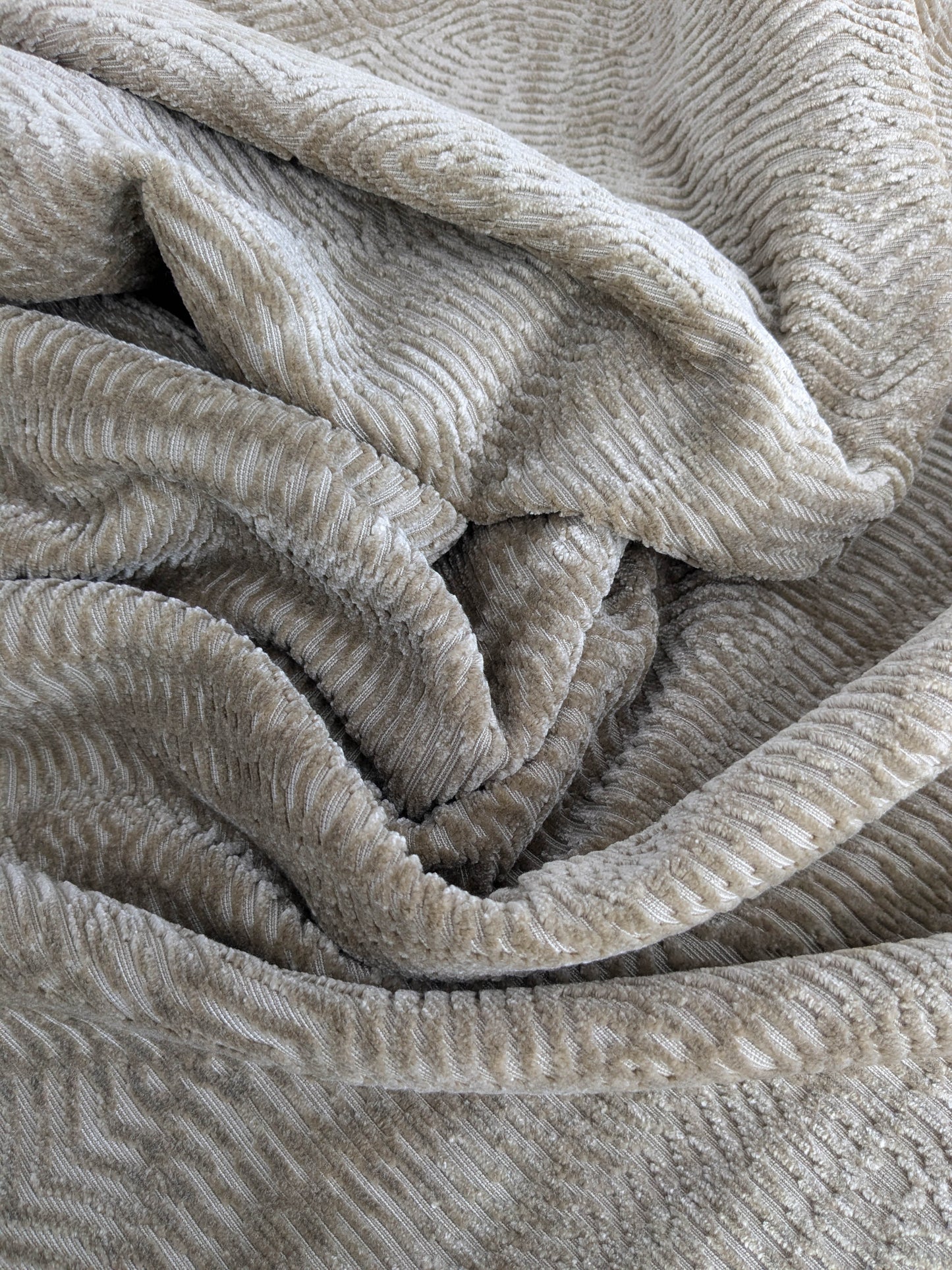 Scalamandre Fonthill Cava Desert Small Scare Texture Viscose Brown - 2.4 yards - MSRP USD392/y