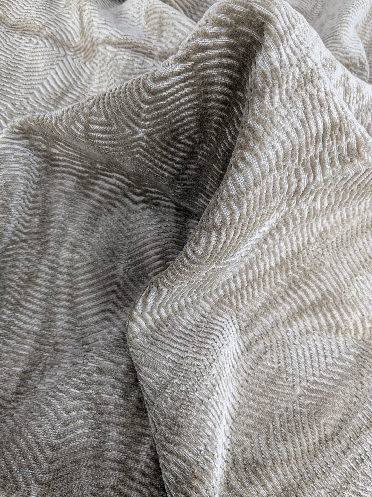 Scalamandre Fonthill Cava Desert Small Scare Texture Viscose Brown - 2.4 yards - MSRP USD392/y