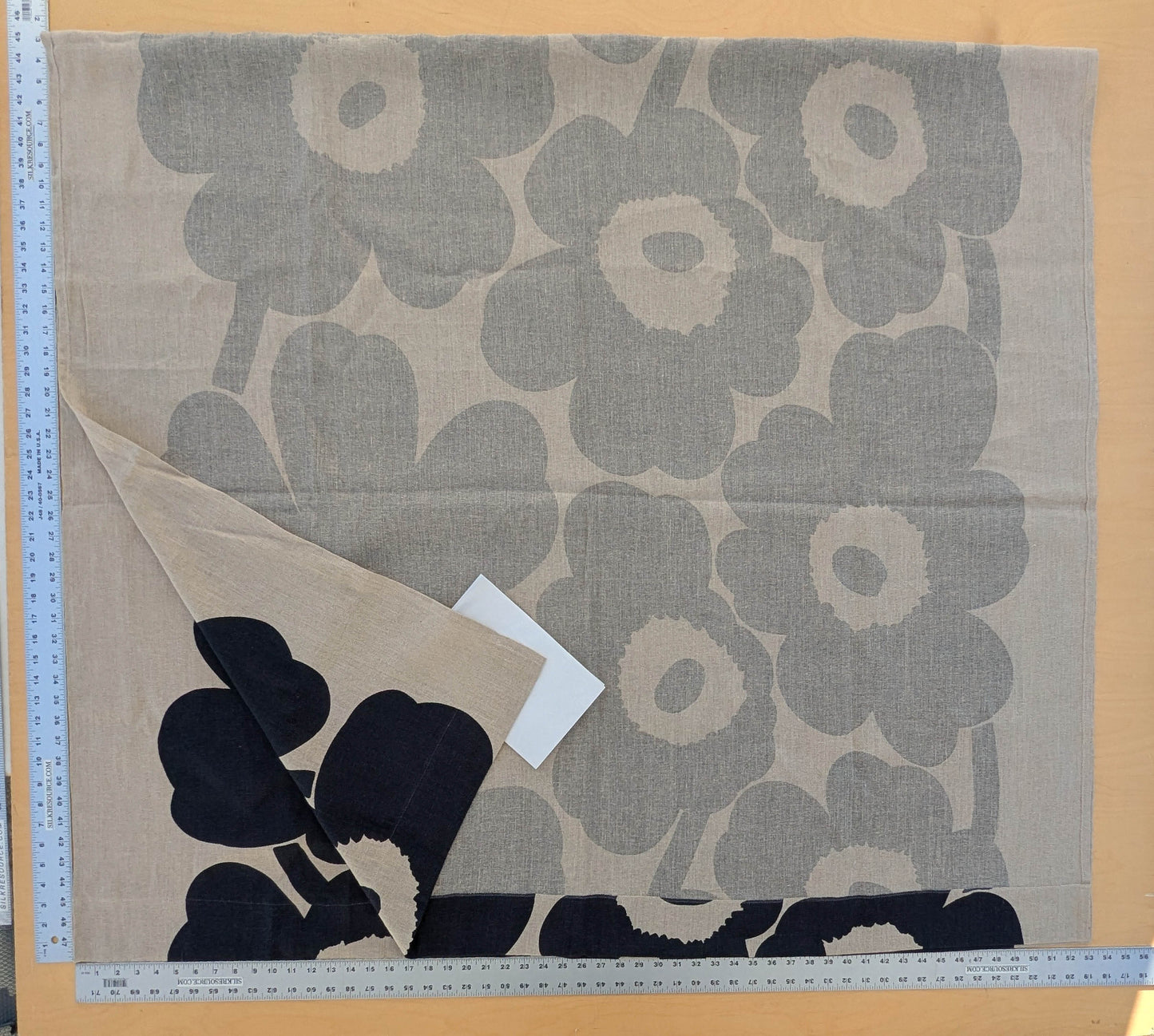 Scalamandre MARIMEKKO Unikko Linen Print Navy Linen Floral Botanical Print - Navy Blue -  2.4 yards