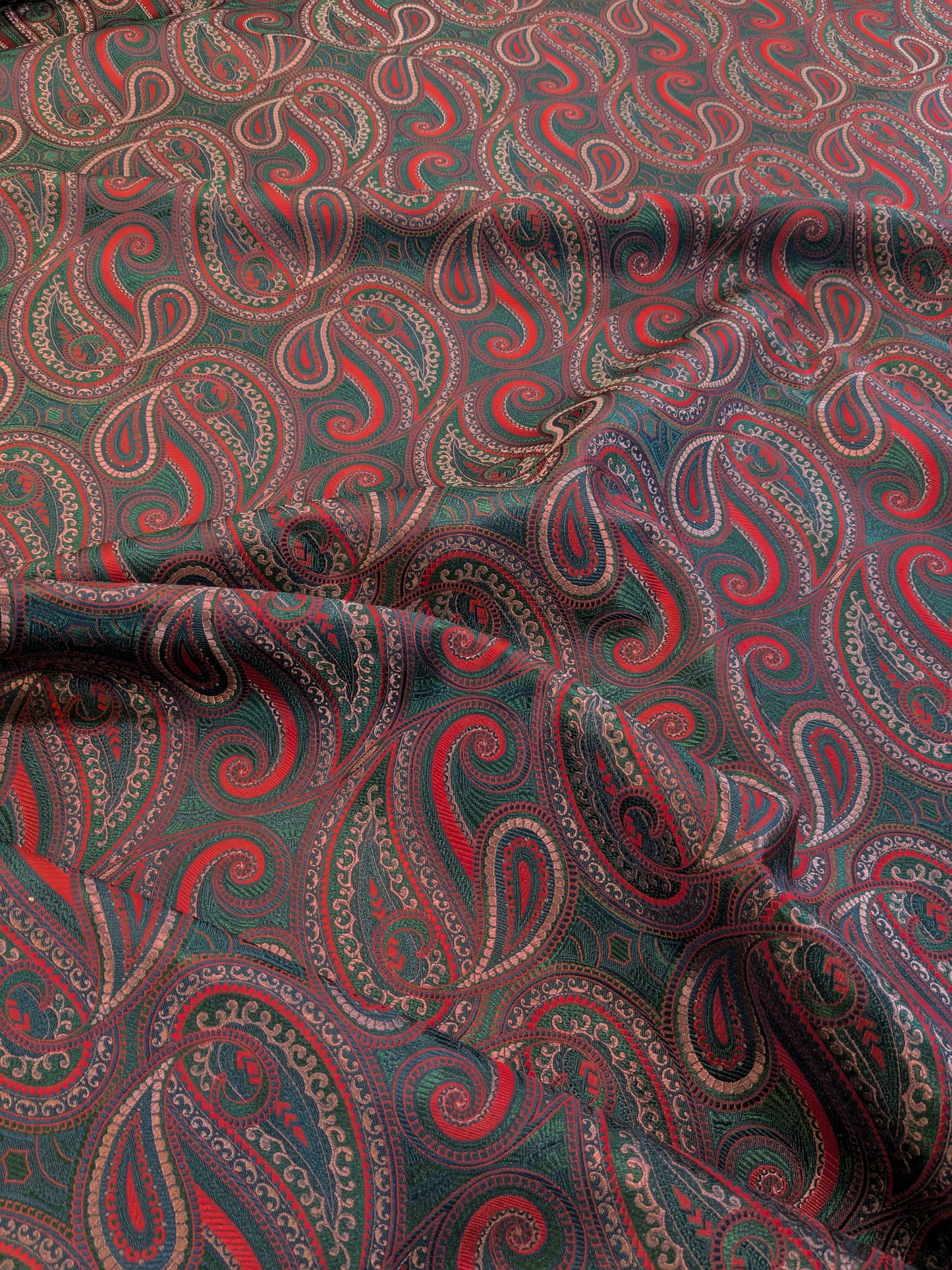 Scalamandre Proserpina Green Red Paisley Greek Goddess Persephone 100% Silk - By The Yard - MSRP USD 292/y