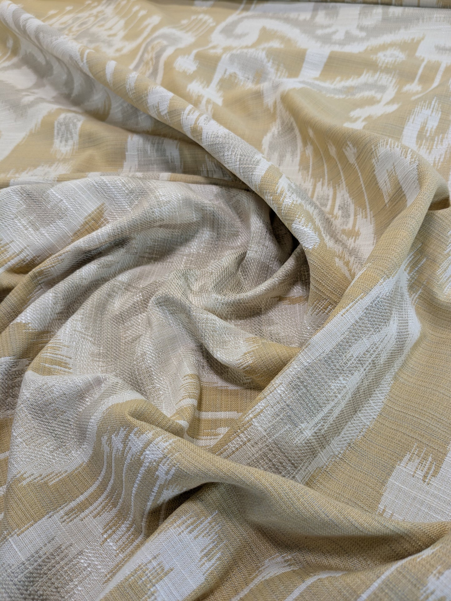 Scalamandre Monroe Ikat Texture Straw Yellow Beige Soft Upholstery With An Ikat Pattern Blurriness Design Green MSRP USD 150