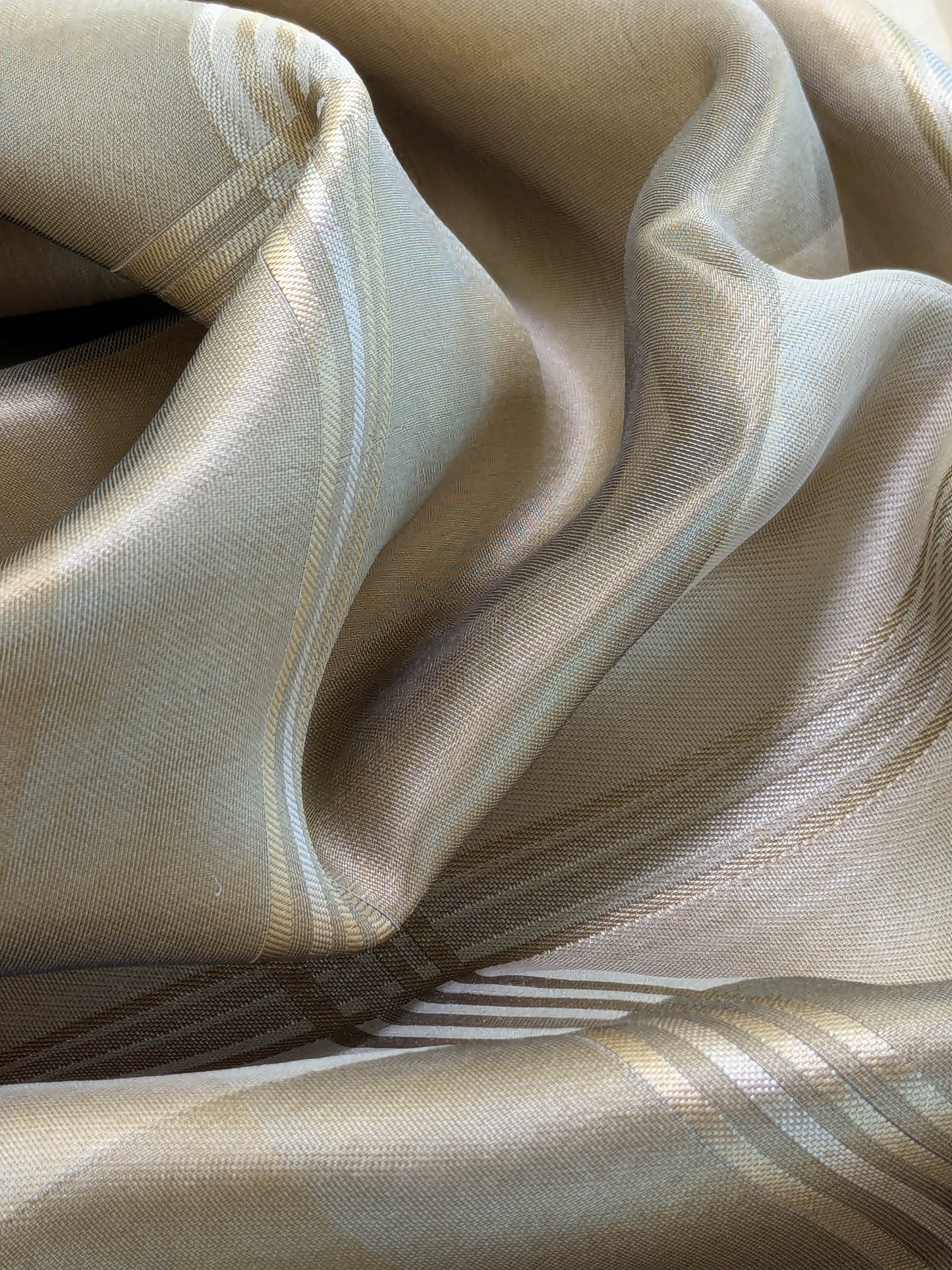 Scalamandre Iridescent Plaid in Champagne Cream Pale Gold Silk Organza Semi-sheer - By The Yard